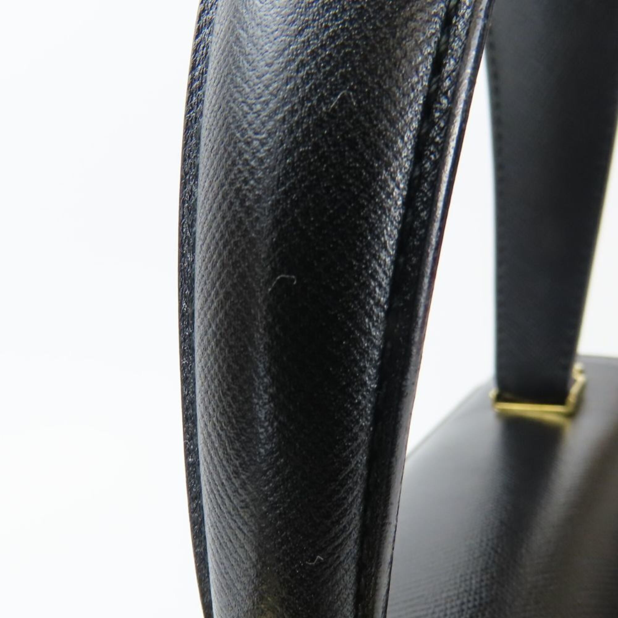 Salvatore Ferragamo Gancini Black Leather Handbag (Pre-Owned)