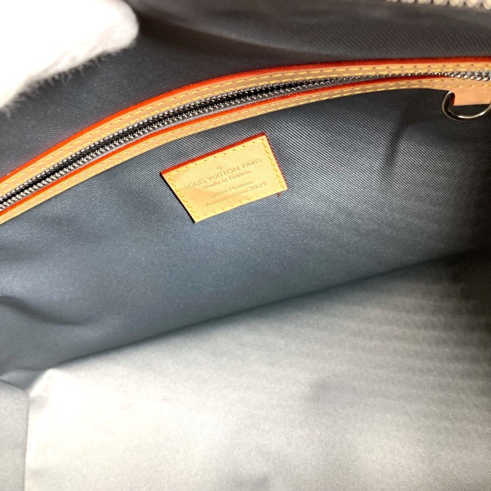 Louis Vuitton Silver Leather Boston Bag Handbag (Pre-Owned)