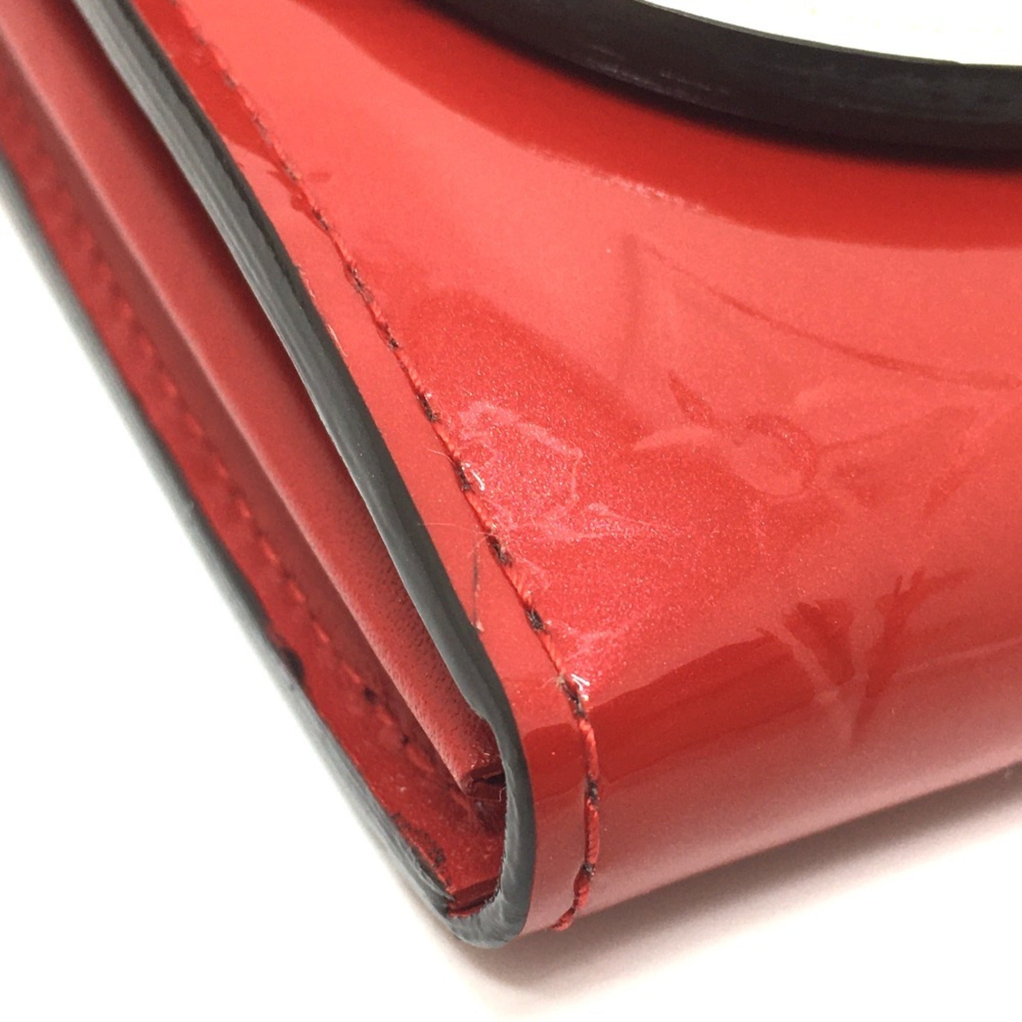 Louis Vuitton Cerise Red Color Monogram Vernis Long Wallet (Bi-Fold) (Pre-Owned)