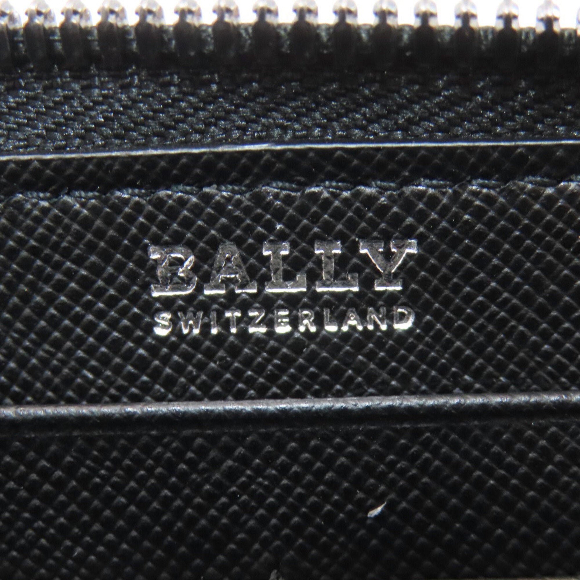 Bally Gray Pvc Long Wallet (Bi-Fold) (Pre-Owned)