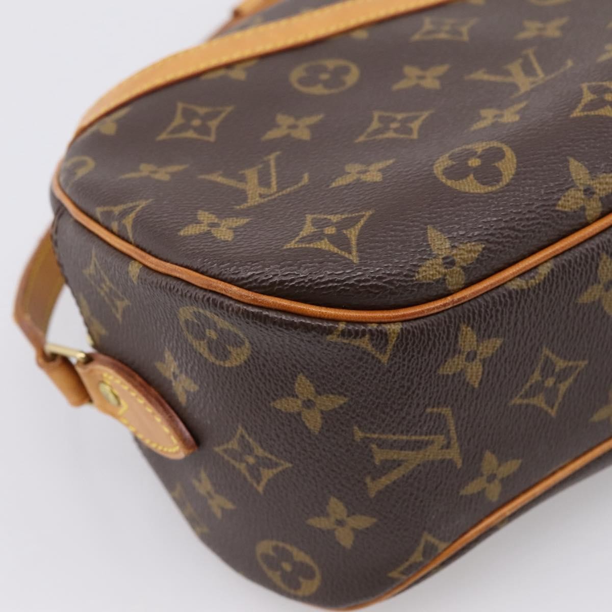 Louis Vuitton Blois Monogram Canvas Brown Canvas Shoulder Bag Bag (Pre-Owned)
