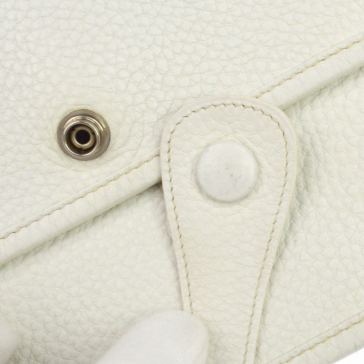 Hermes Evelyne Bag Gen Iii Clemence White Leather Shoulder Bag Bag (Pre-Owned)