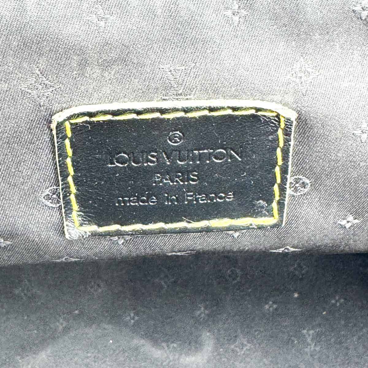 Louis Vuitton Suhali L'ingenieux Leather Black Leather Handbag (Pre-Owned)