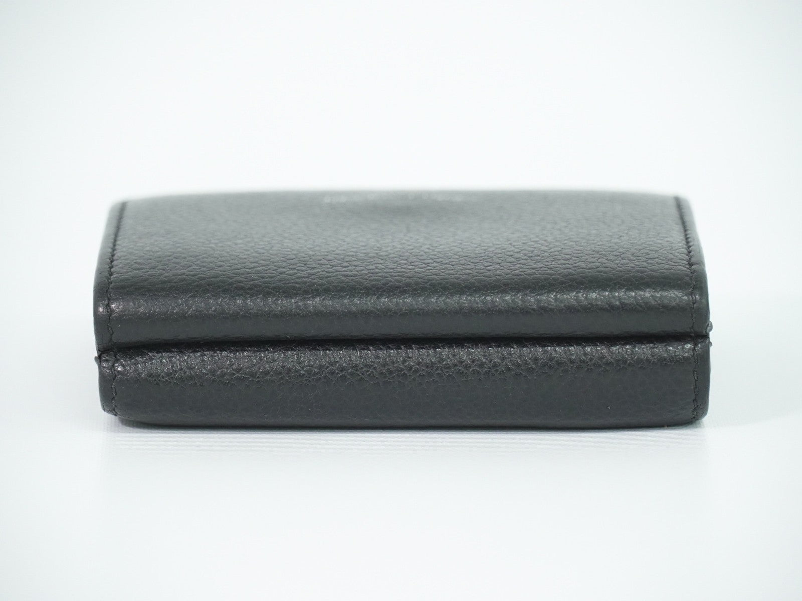 Saint Laurent Compact Matelasse Leather Black Leather Wallets Accessory (Pre-Owned)