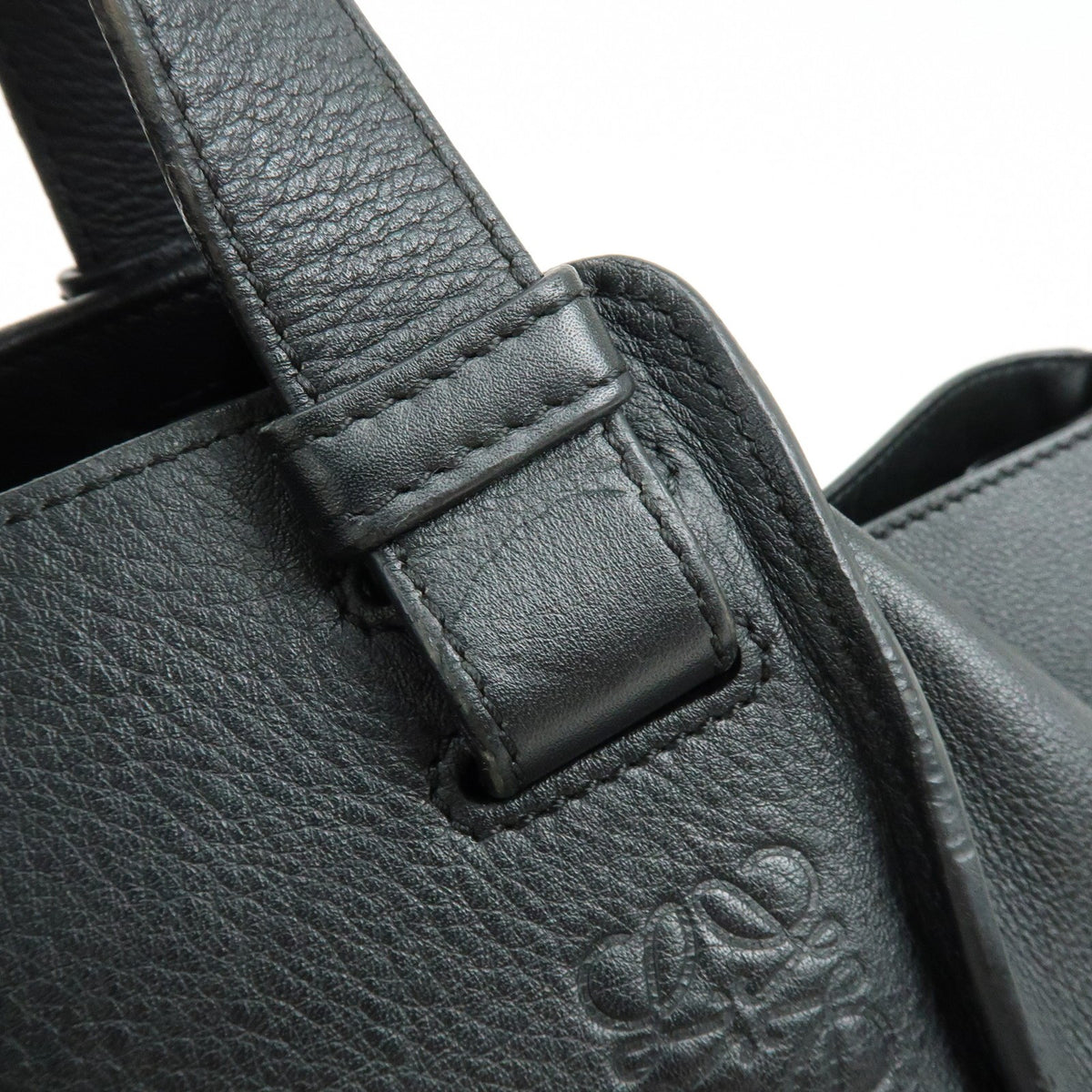 Loewe Hammock Leather Black Leather Handbag (Pre-Owned)