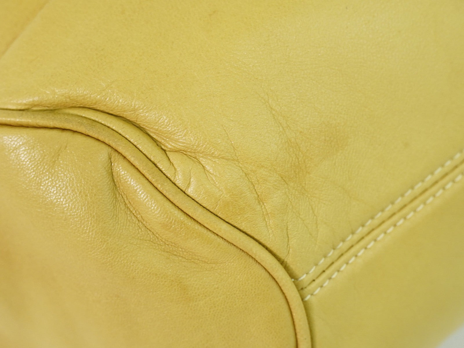 Loewe Anagram Tote Leather Beige Leather Tote Bag Bag (Pre-Owned)