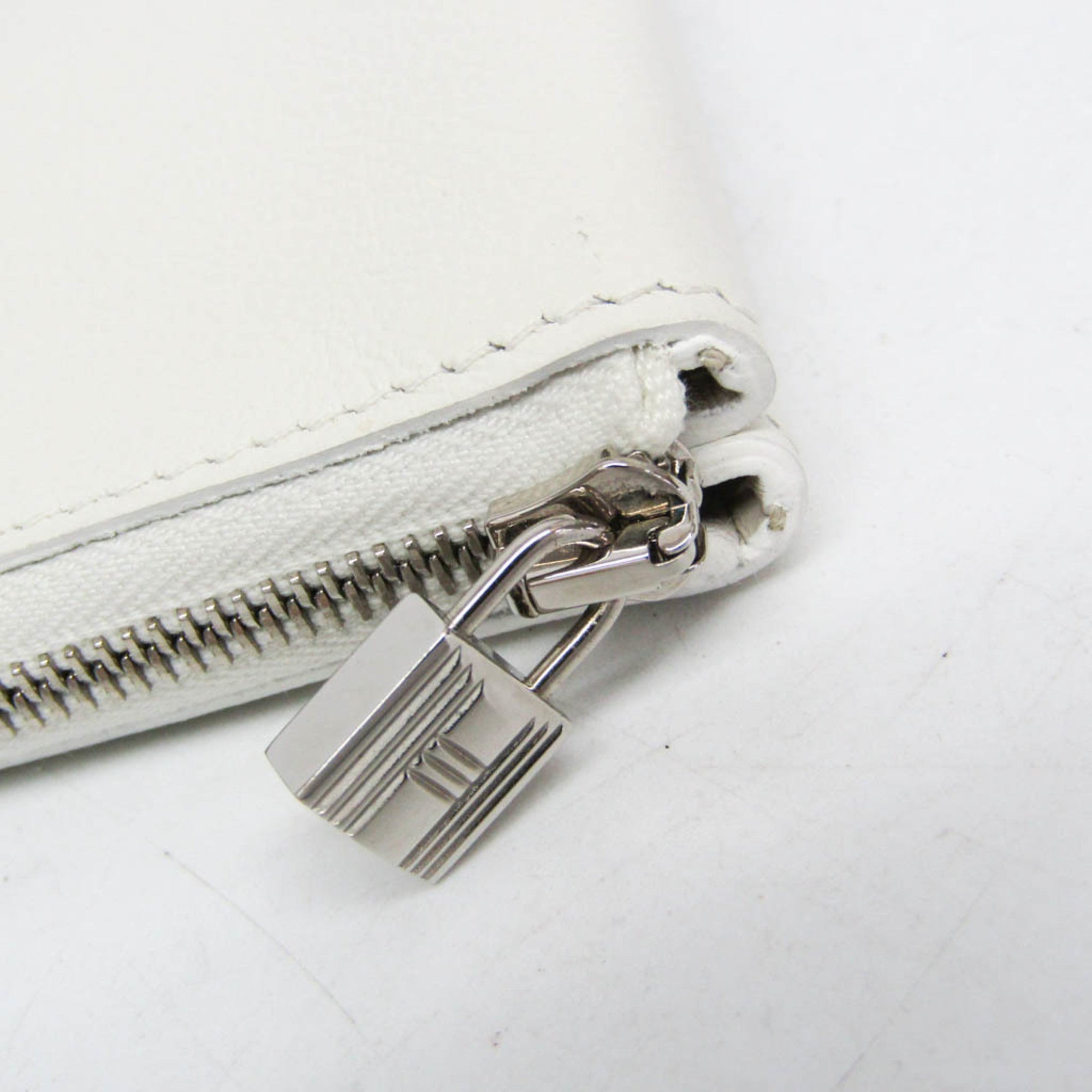 Hermes Atout Evercolor White Leather Clutche & Pouche Bag (Pre-Owned)