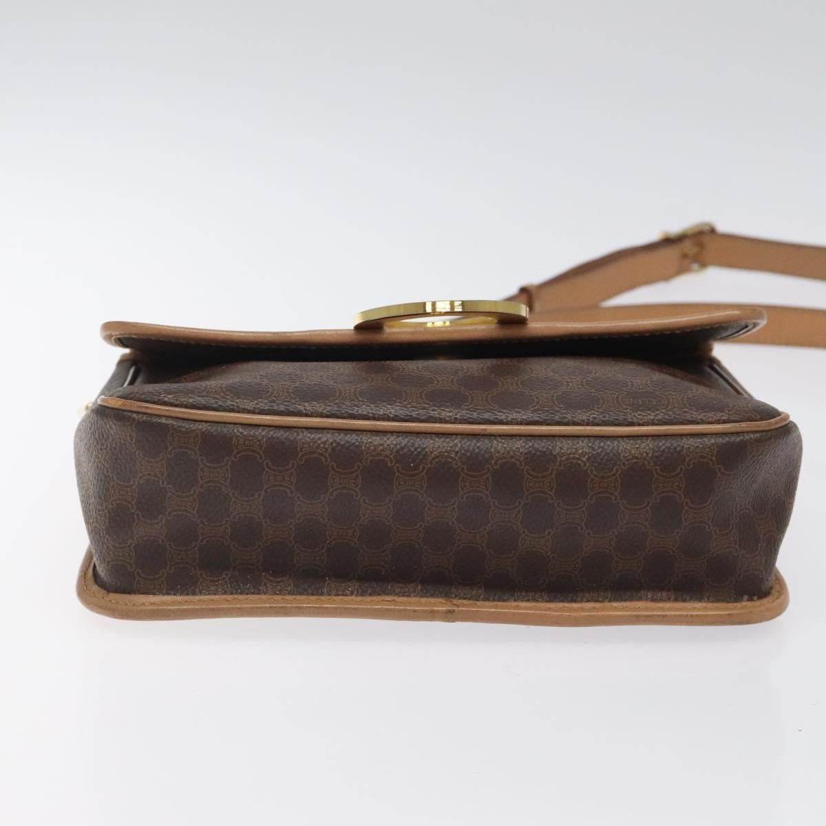 Celine Vintage Macadam Circle Logo Canvas And Leather Brown Canvas Shoulder Bag Bag (Pre-Owned)