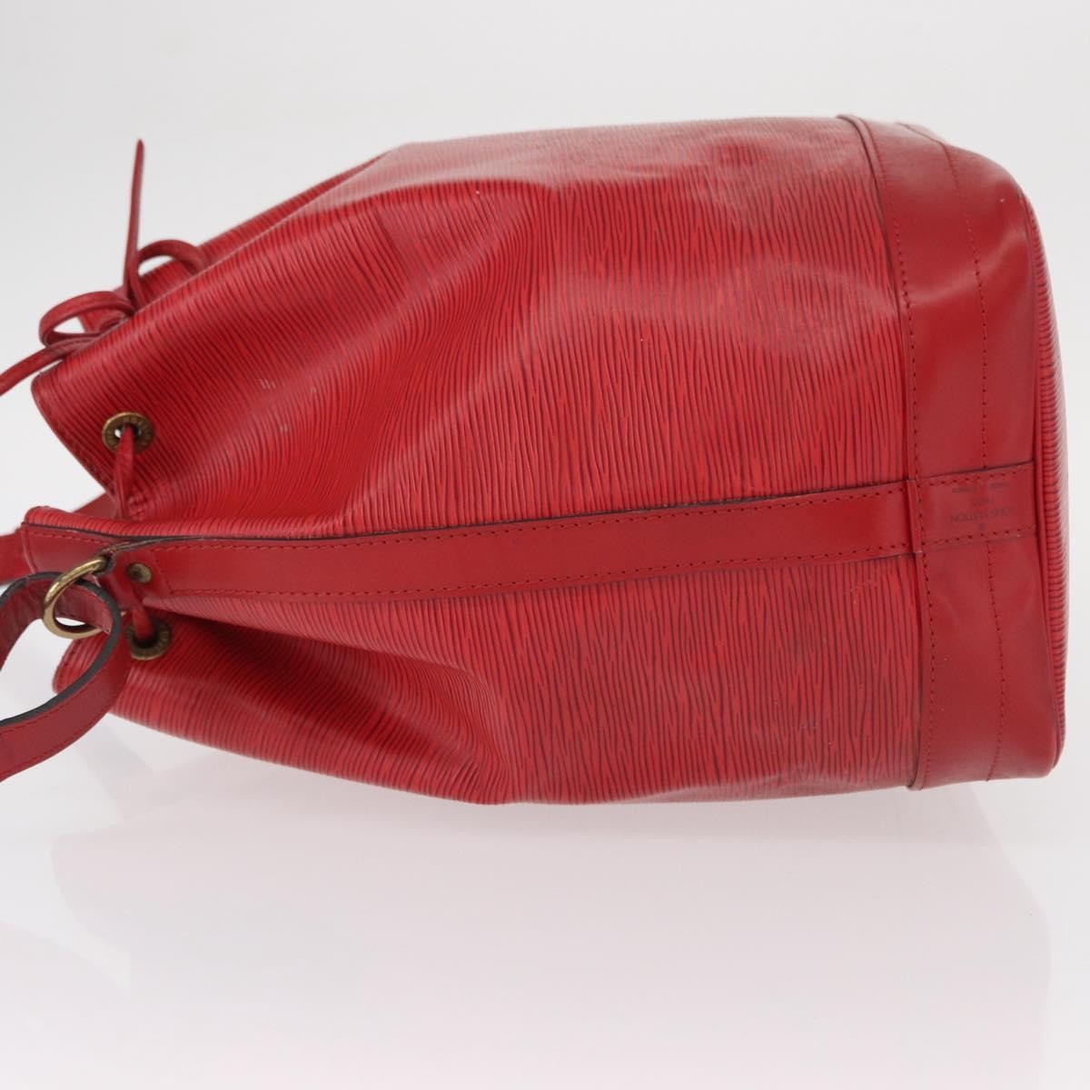 Louis Vuitton Noe Epi Leather Red Leather Shoulder Bag Bag (Pre-Owned)