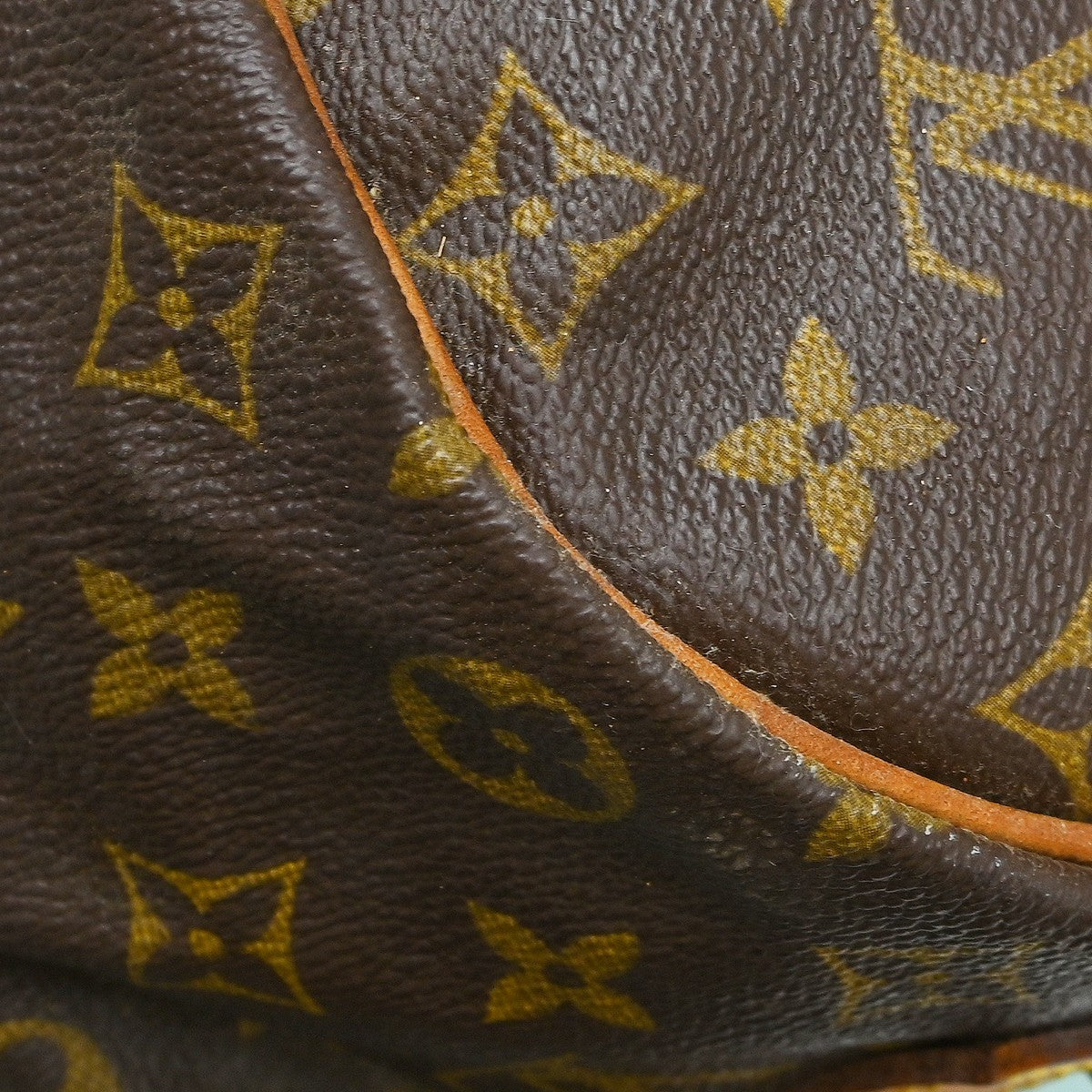 Louis Vuitton Saumur Monogram Canvas Brown Canvas Shoulder Bag Bag (Pre-Owned)