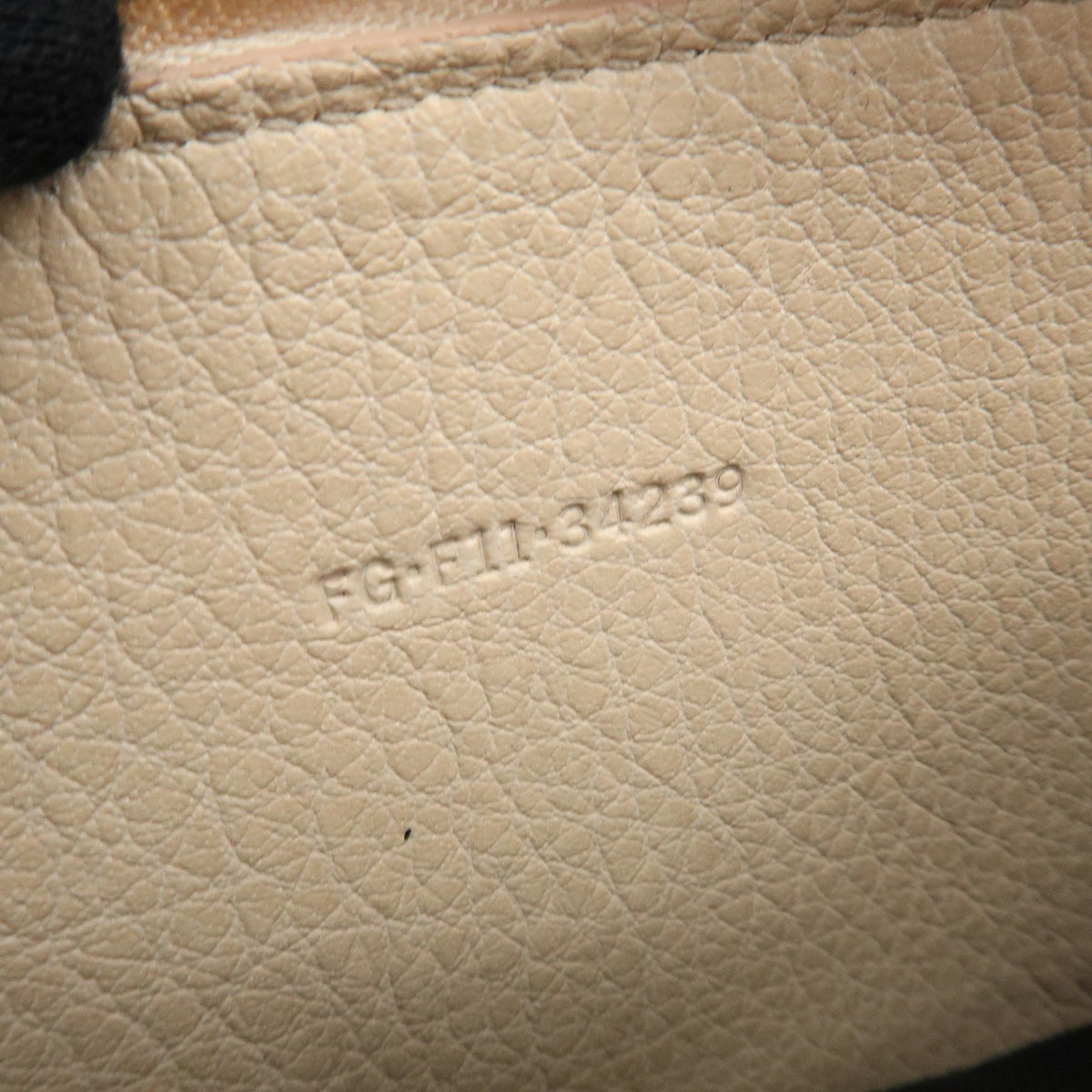 Bvlgari Serpenti Forever Zip Around Leather Beige Leather Wallets Accessory (Pre-Owned)