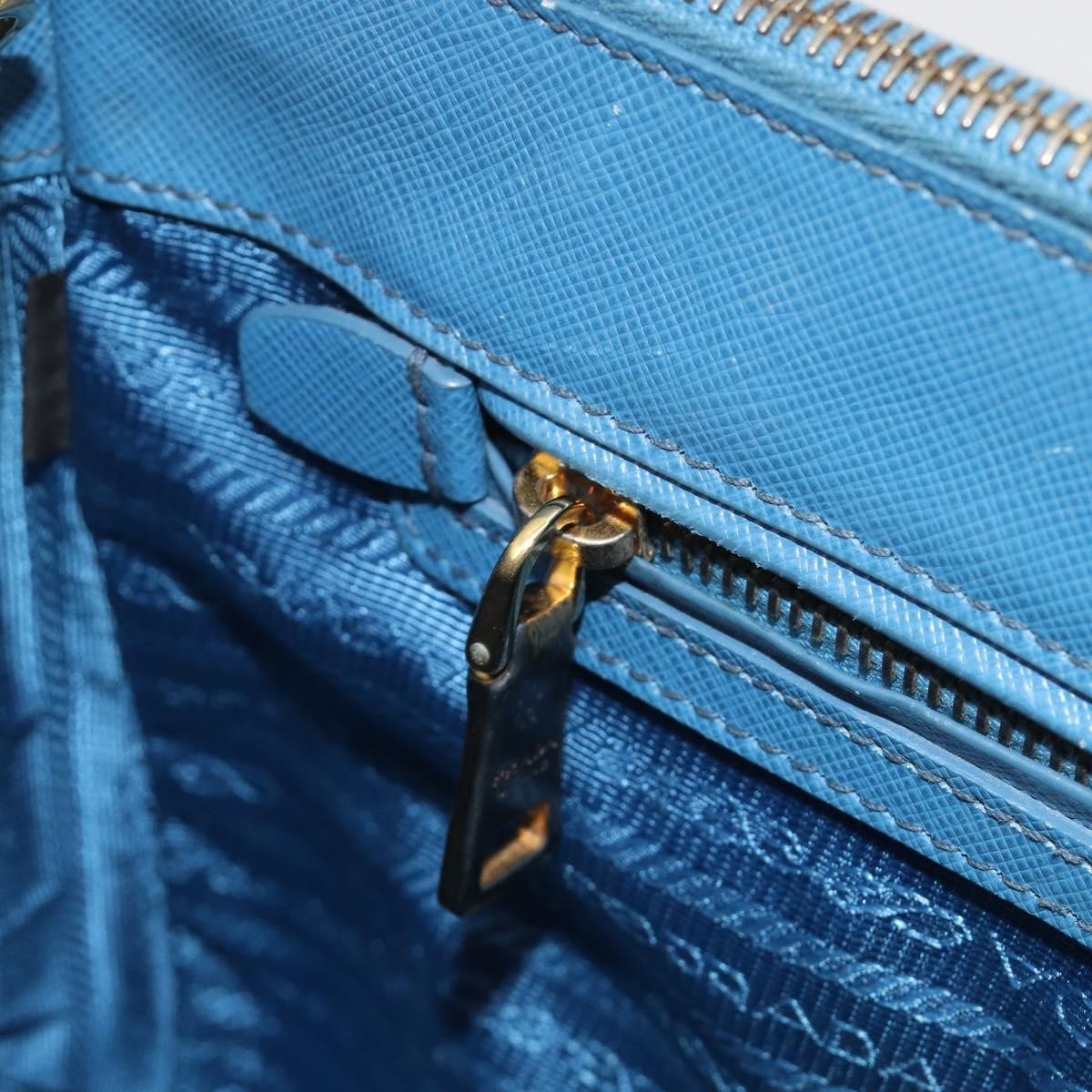 Prada Double Zip Lux Tote Saffiano Leather Blue Leather Handbag (Pre-Owned)