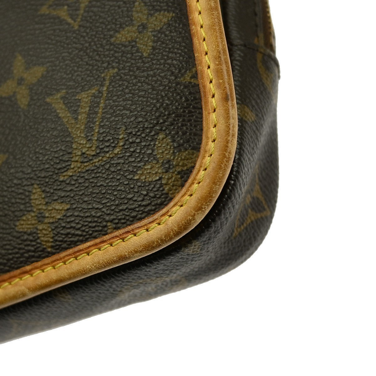 Louis Vuitton Bosphore Waist Monogram Canvas Brown Canvas Clutche & Pouche Bag (Pre-Owned)
