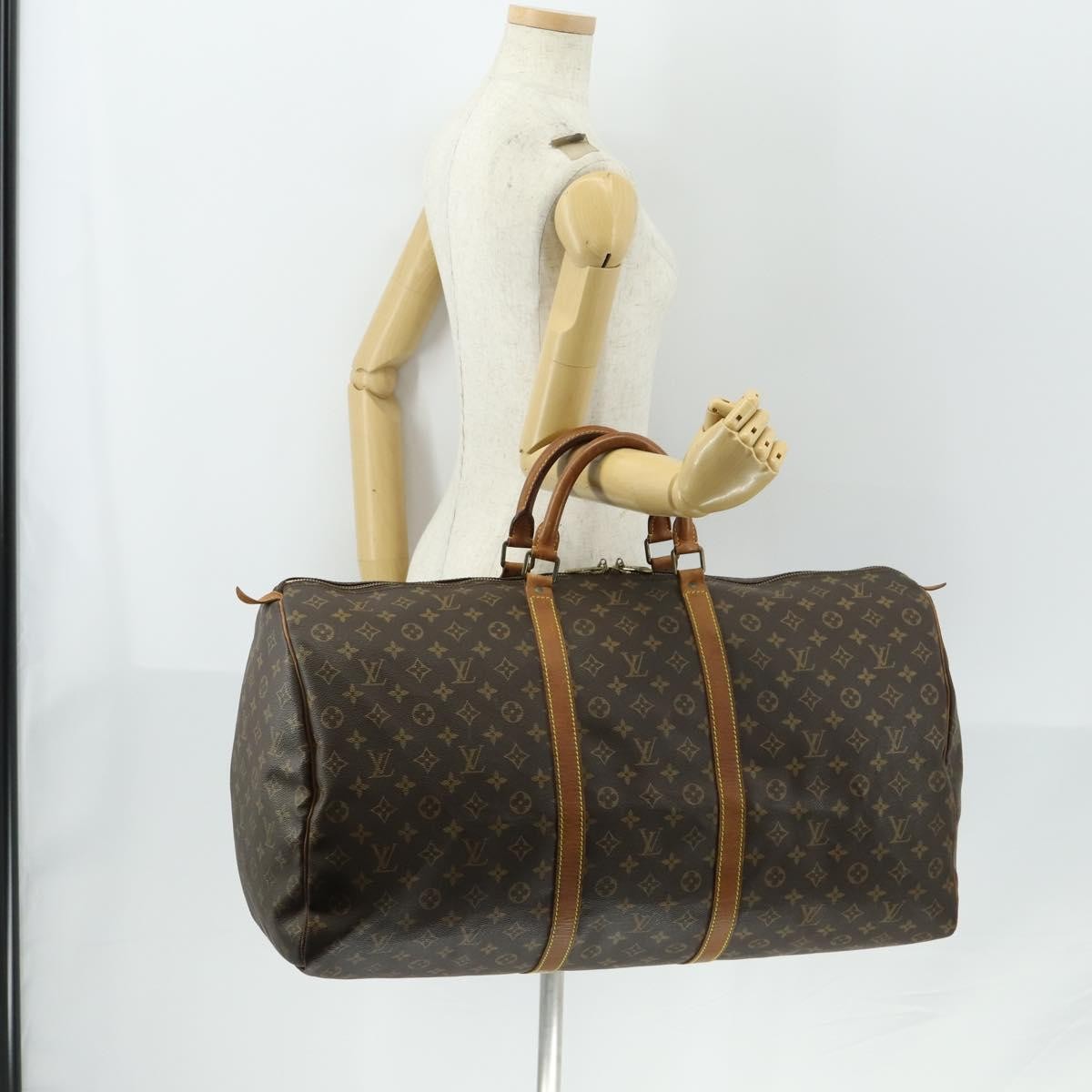 Louis Vuitton Keepall Monogram Canvas Brown Canvas Travel Bag Bag (Pre-Owned)