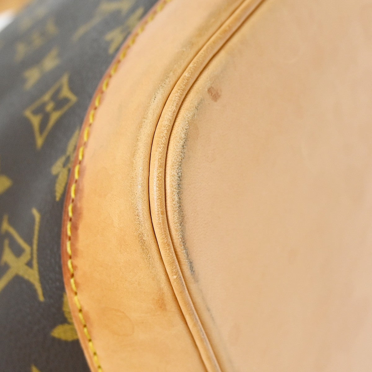 Louis Vuitton Alma Monogram Canvas Brown Canvas Handbag (Pre-Owned)