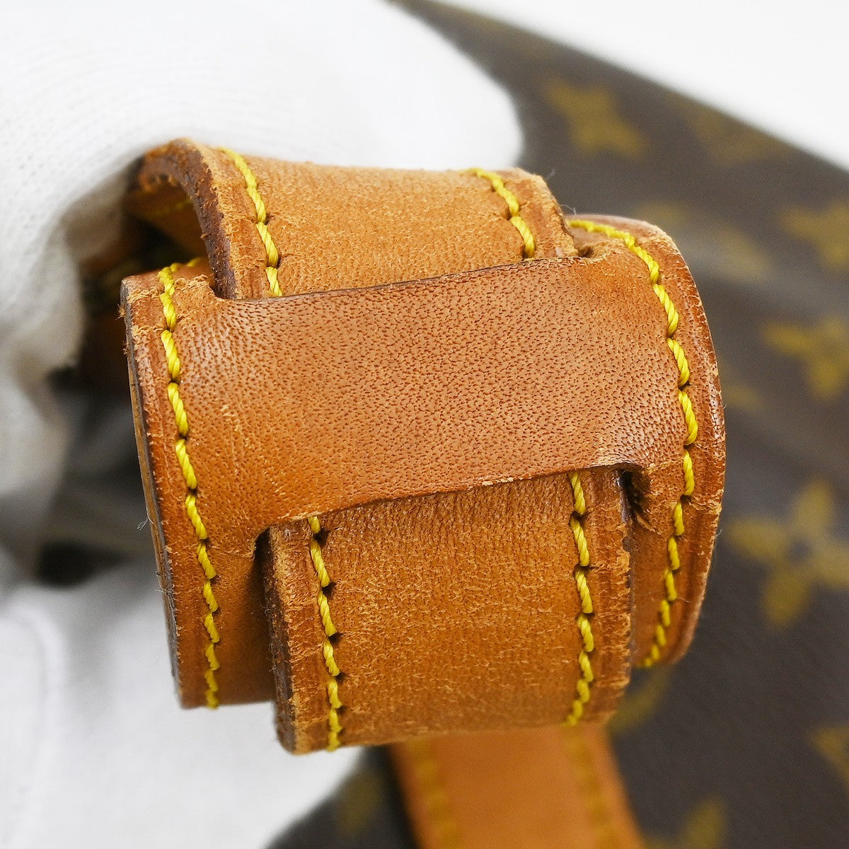 Louis Vuitton Saumur Monogram Canvas Brown Canvas Shoulder Bag Bag (Pre-Owned)