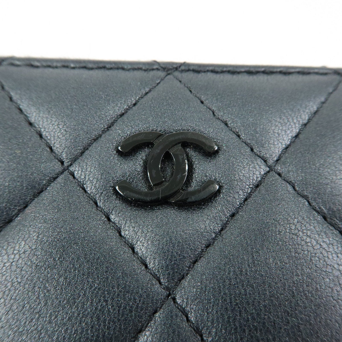 Chanel So Black Cc Zip Coin Purse Quilted Lambskin Black Leather Wallets Accessory (Pre-Owned)