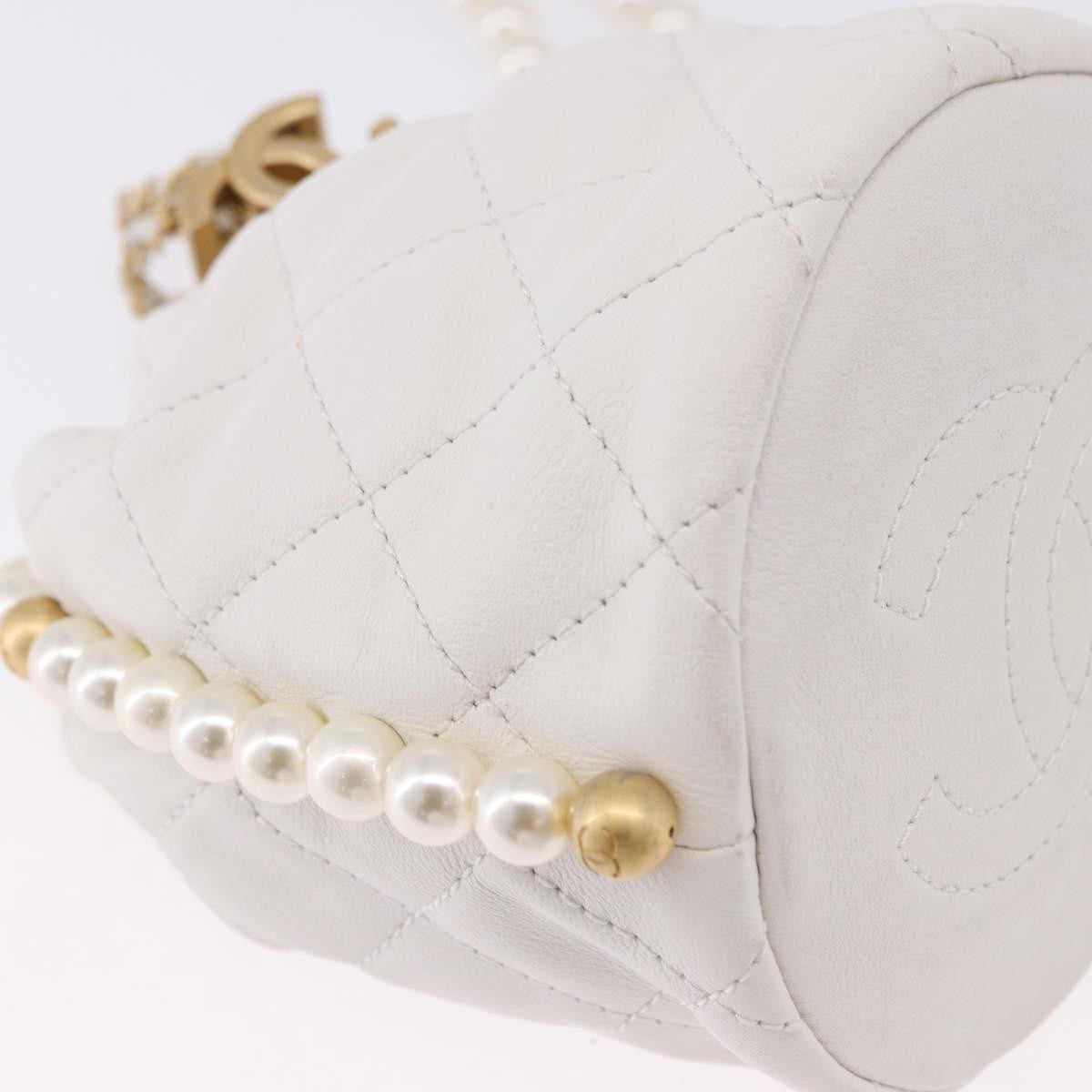 Chanel About Pearls Bucket Quilted Calfskin White Leather Shoulder Bag Bag (Pre-Owned)