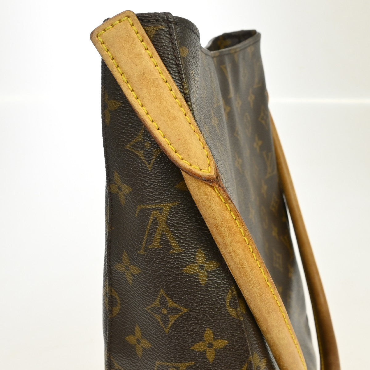 Louis Vuitton Monogram Looping Monogram Canvas Brown Canvas Handbag (Pre-Owned)