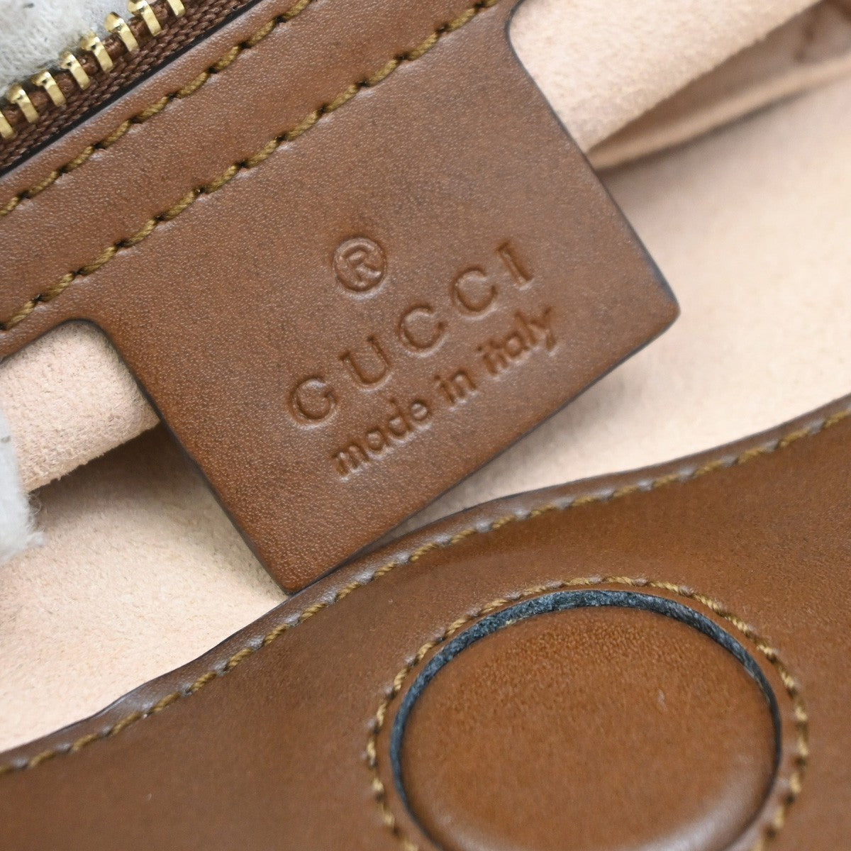 Gucci Convertible Soft Gg Coated Canvas With Leather Brown Canvas Tote Bag Bag (Pre-Owned)