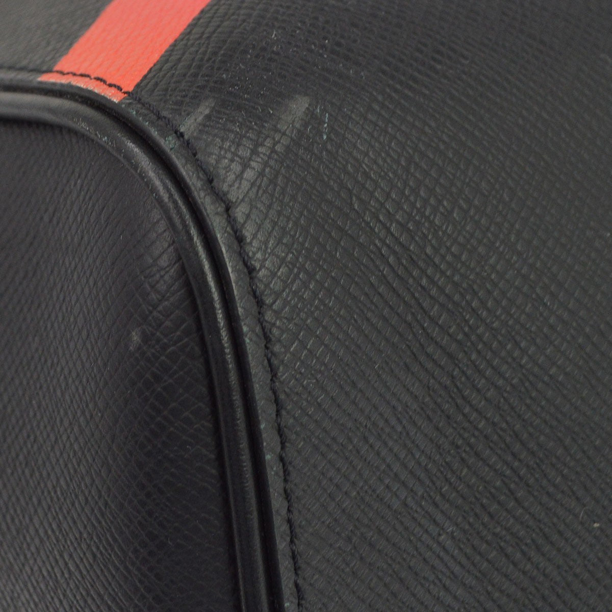 Louis Vuitton Keepall Bandouliere Rainbow Taiga Leather Black Leather Travel Bag Bag (Pre-Owned)
