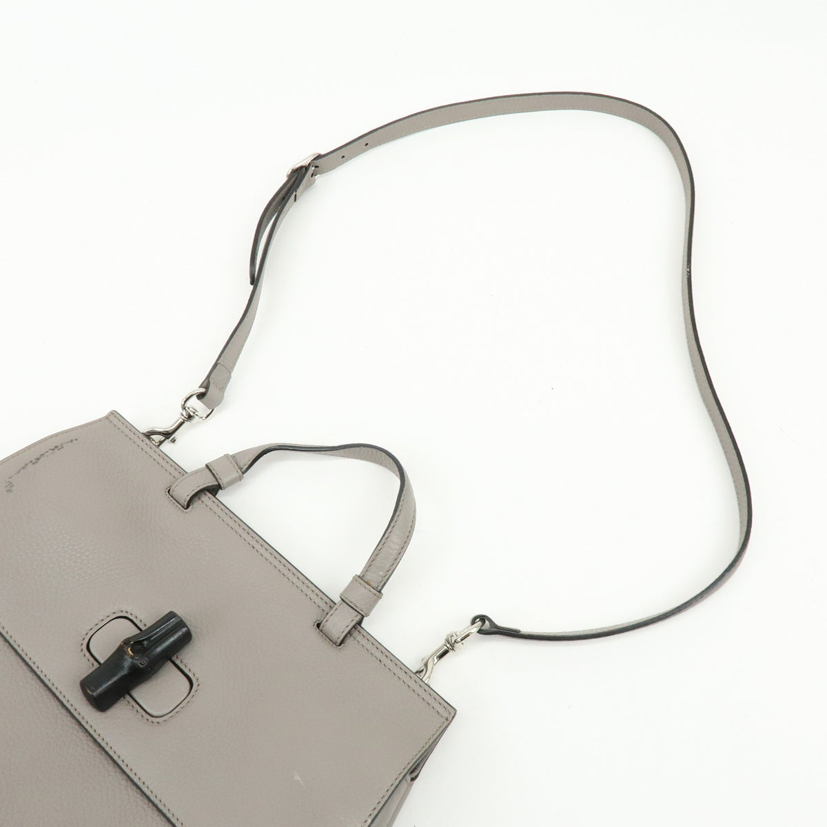 Gucci Bamboo Daily Top Handle Leather Gray Leather Handbag (Pre-Owned)