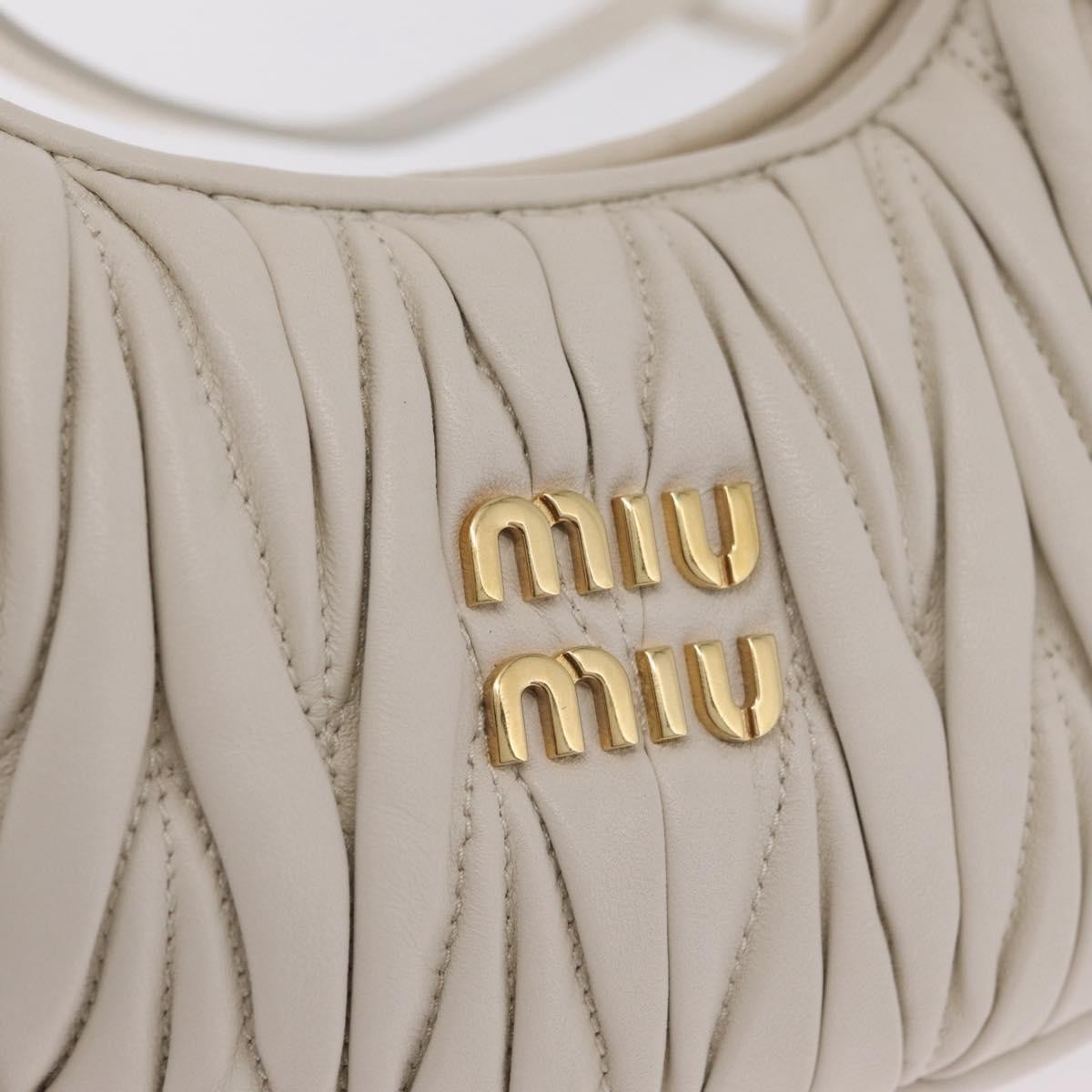 Miu Miu Wander Hobo Matelasse Leather White Leather Shoulder Bag Bag (Pre-Owned)