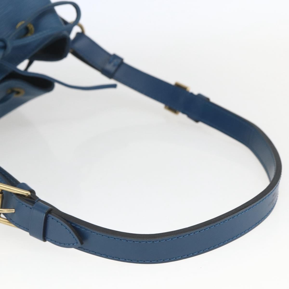 Louis Vuitton Petit Noe Epi Leather Blue Leather Shoulder Bag Bag (Pre-Owned)