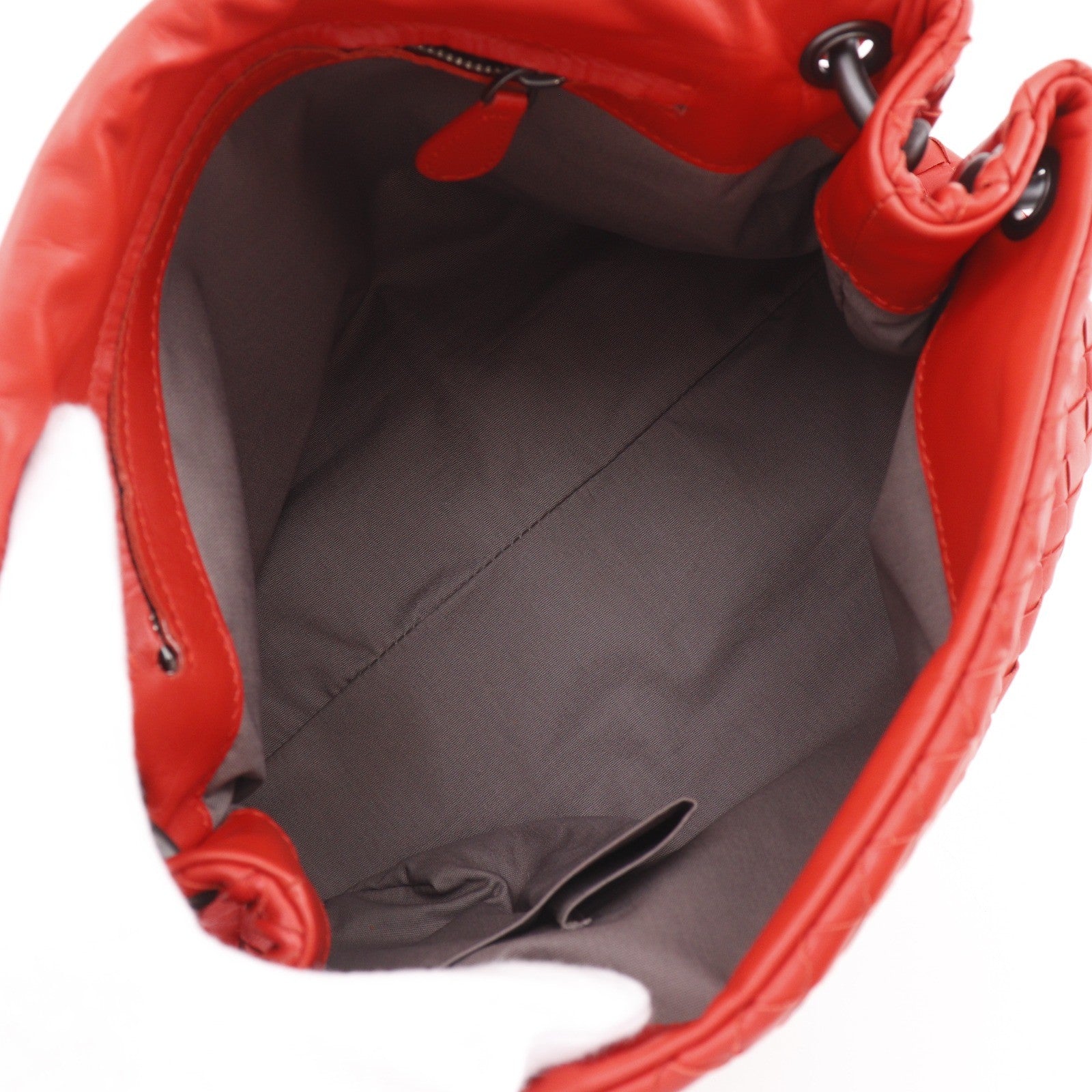 Bottega Veneta Intrecciato Shoulder Leather Red Calfskin Shoulder Bag Bag (Pre-Owned)