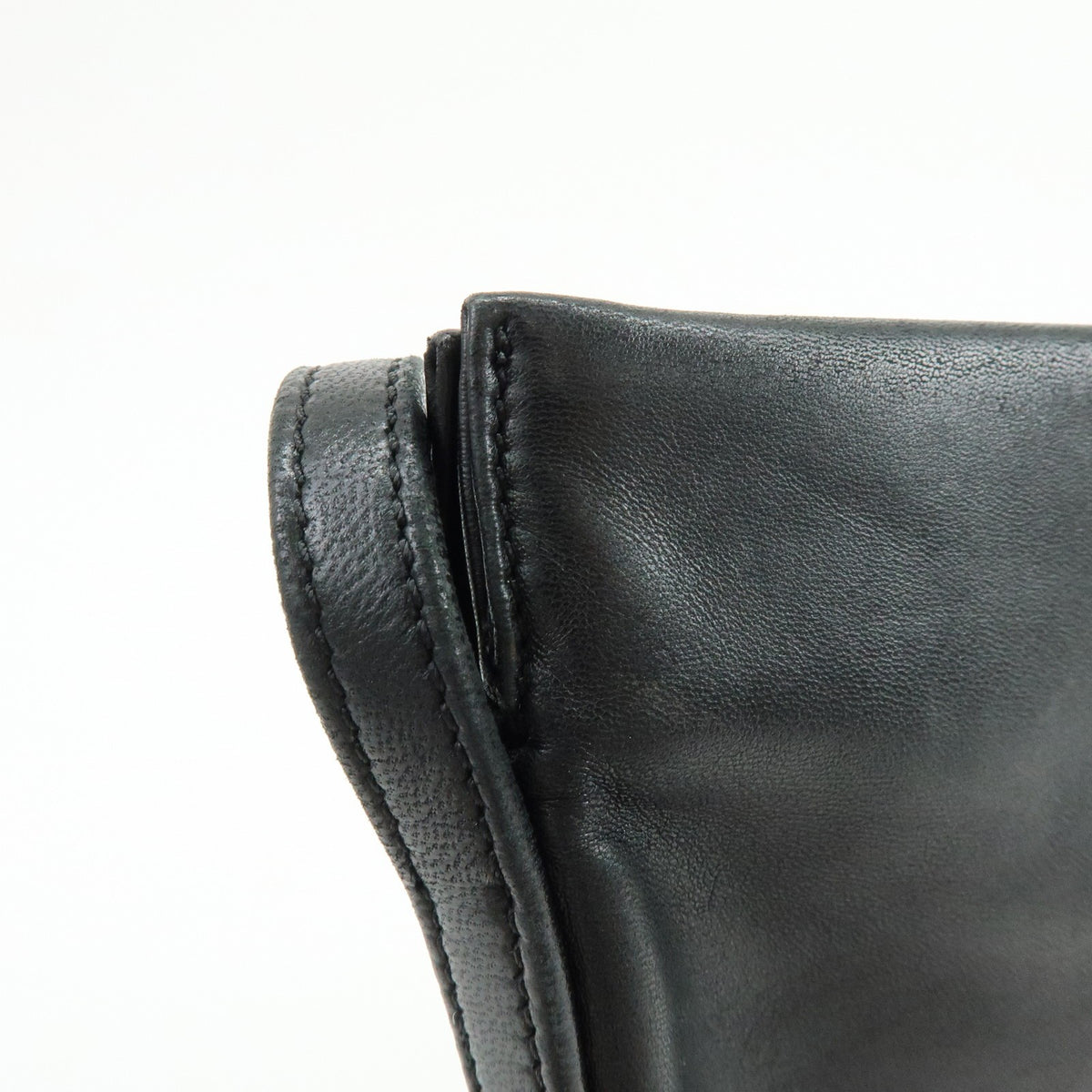 Loewe Shoulder Bag Leather Black Leather Shoulder Bag Bag (Pre-Owned)