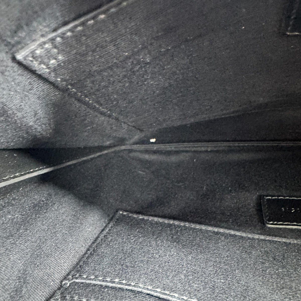 Saint Laurent Classic Monogram Wristlet Leather Black Calfskin Clutche & Pouche Bag (Pre-Owned)