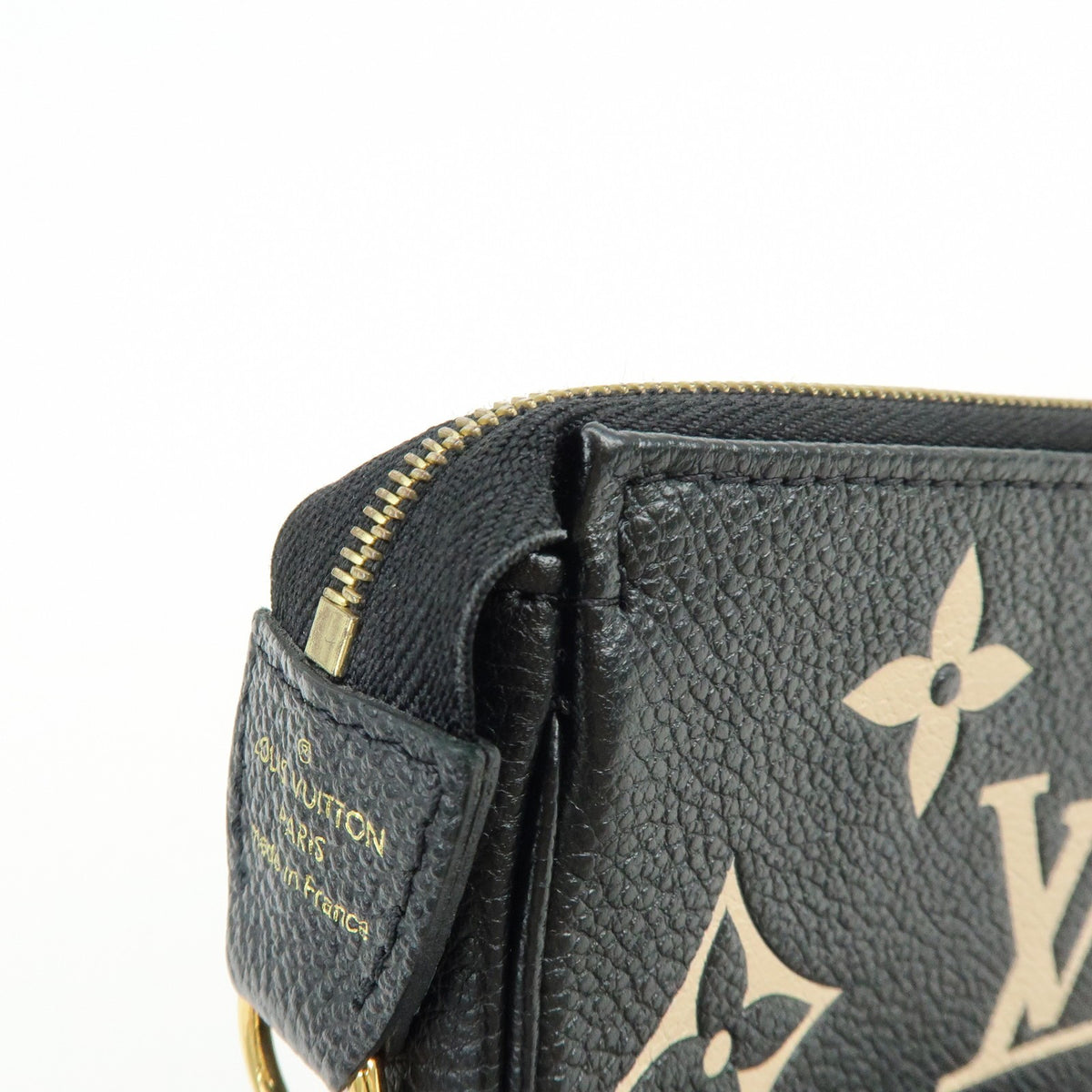 Louis Vuitton Pochette Accessoires Bicolor Monogram Empreinte Giant Black Leather Clutche & Pouche Bag (Pre-Owned)