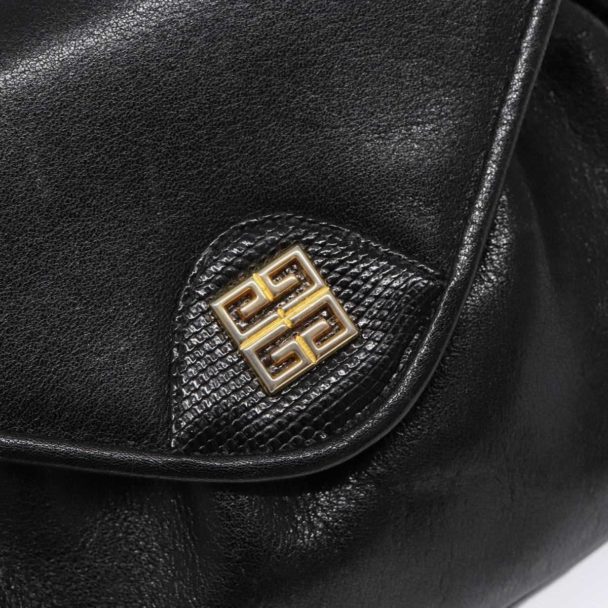 Givenchy Vintage 4G Leather Black Leather Shoulder Bag Bag (Pre-Owned)