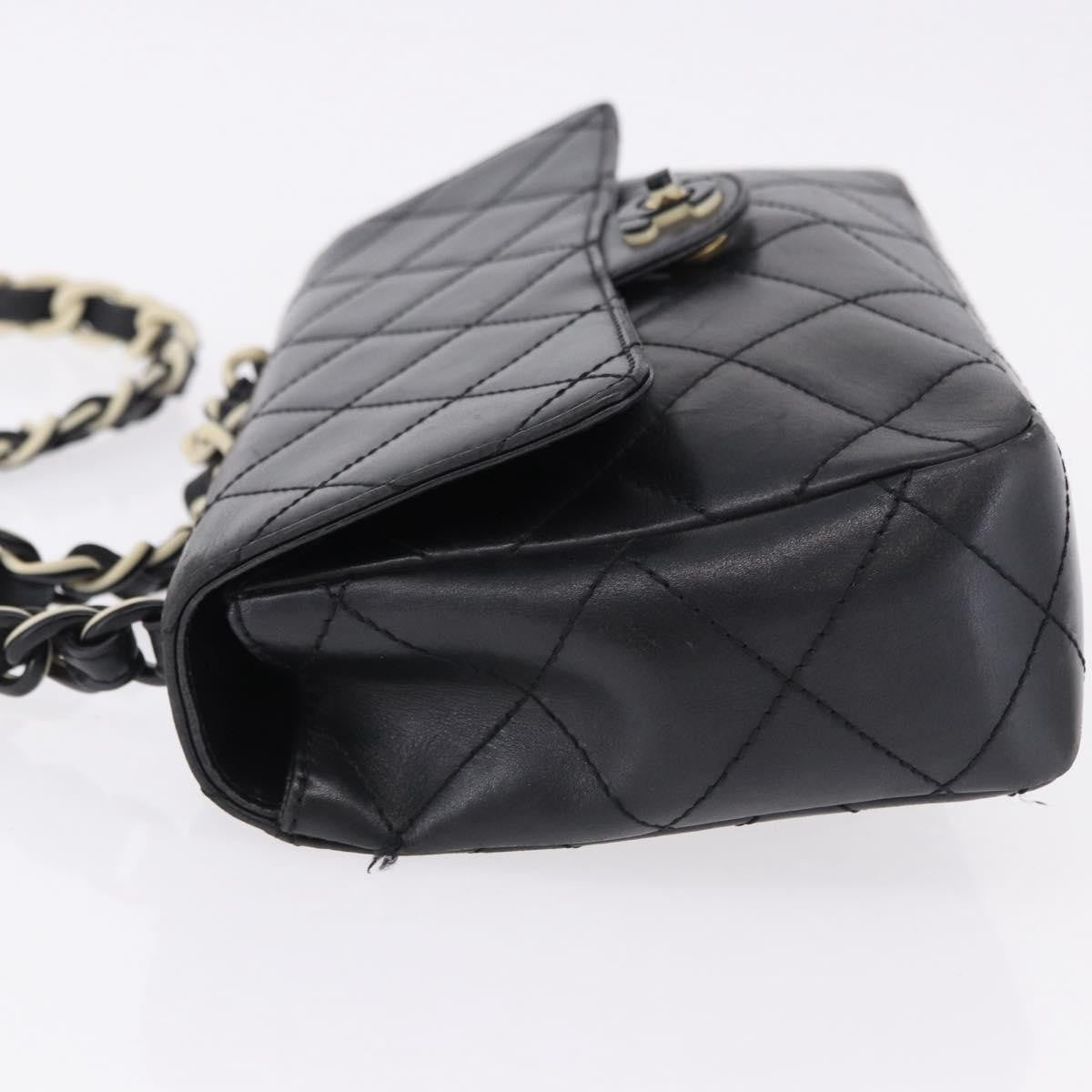 Chanel Chain Flap Quilted Leather Black Leather Shoulder Bag Bag (Pre-Owned)
