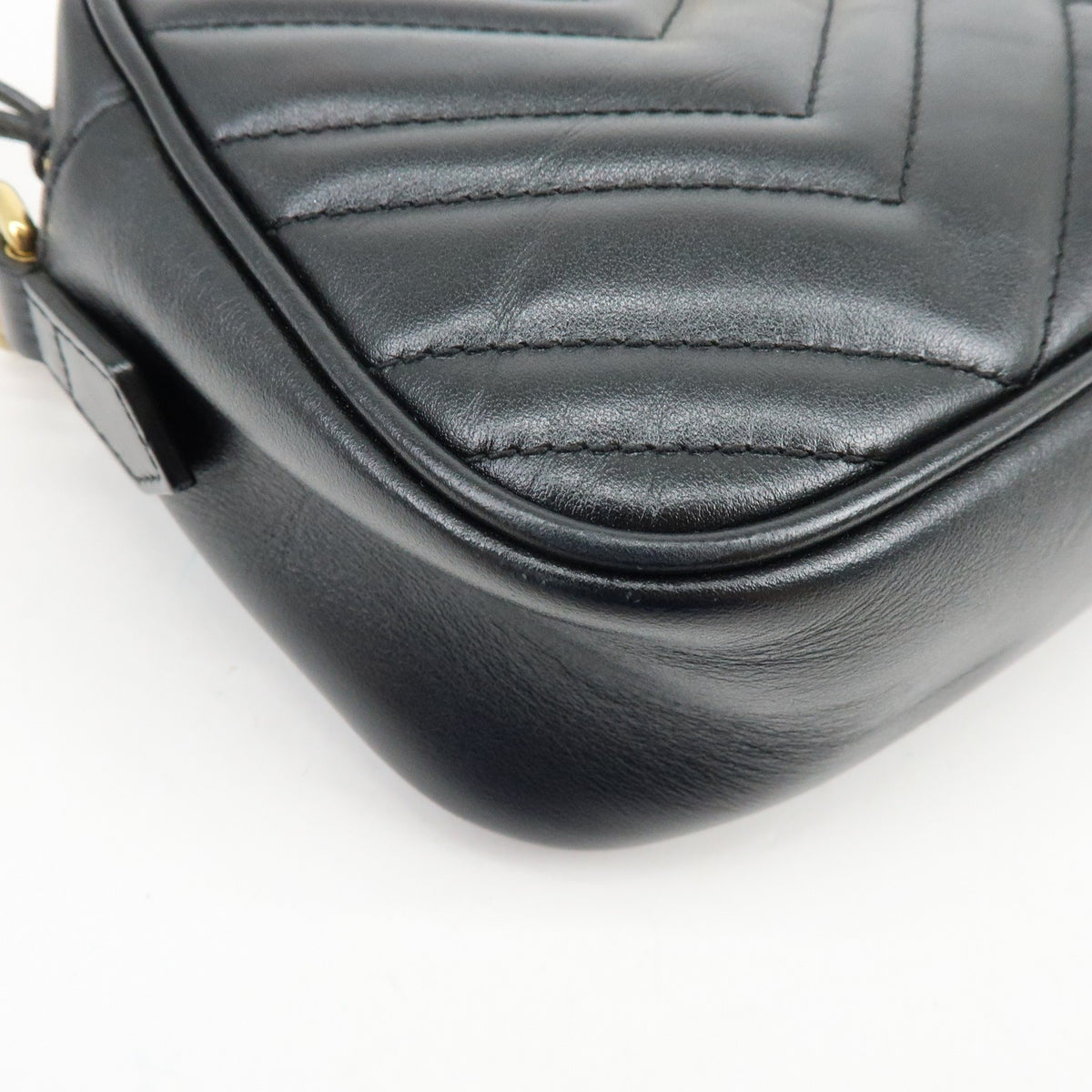 Gucci Gg Marmont Matelasse Leather Black Leather Shoulder Bag Bag (Pre-Owned)