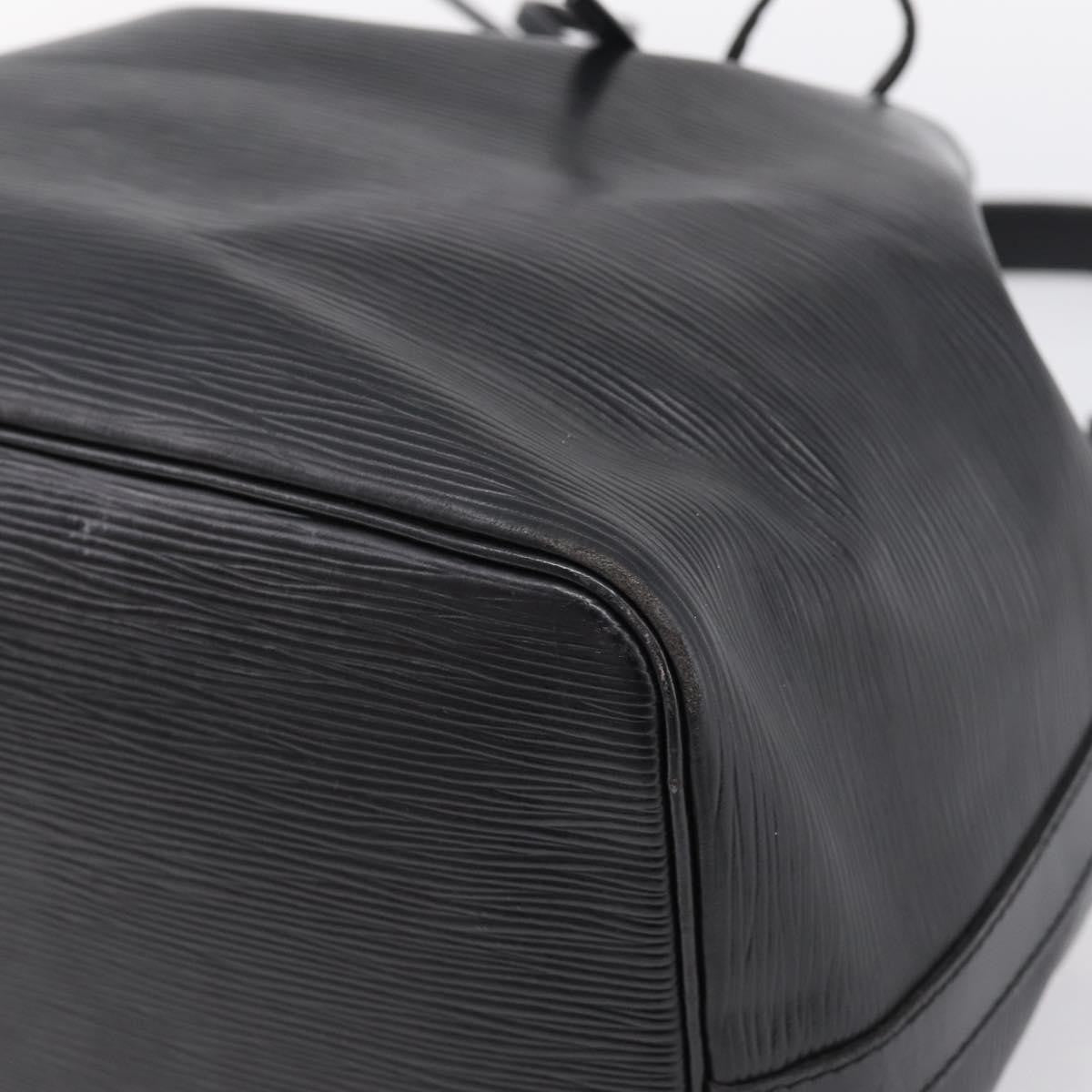 Louis Vuitton Petit Noe Epi Leather Black Leather Shoulder Bag Bag (Pre-Owned)
