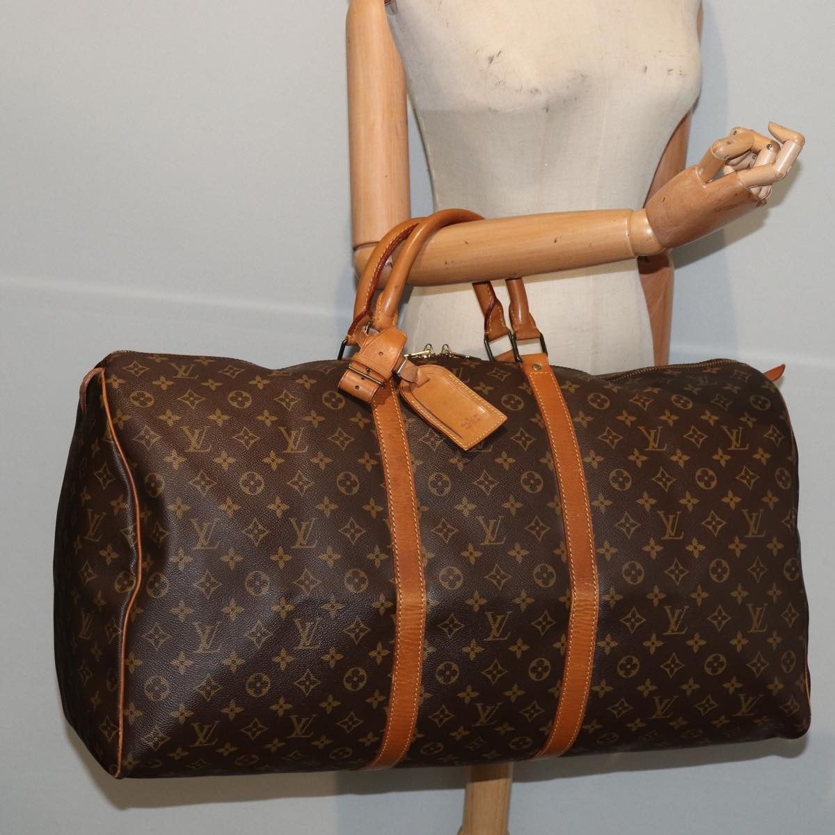 Louis Vuitton Keepall Monogram Canvas Brown Canvas Travel Bag Bag (Pre-Owned)