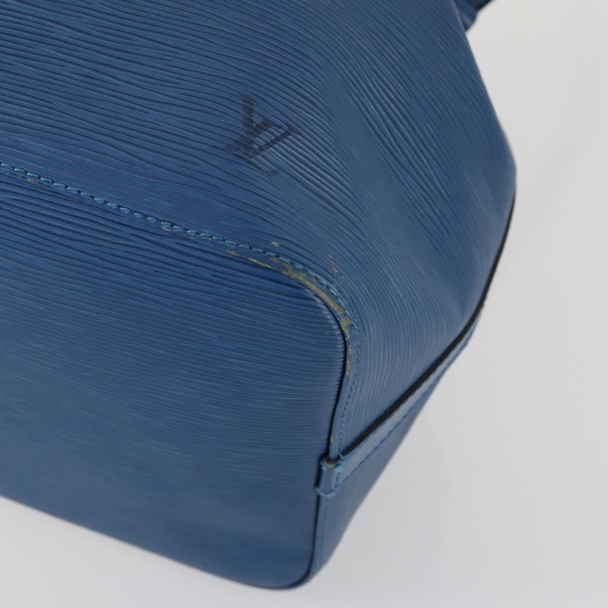 Louis Vuitton Petit Noe Epi Leather Blue Leather Shoulder Bag Bag (Pre-Owned)