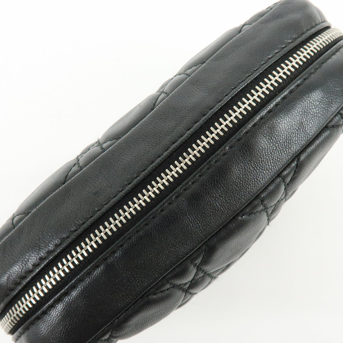 Christian Dior Lady Dior Cannage Quilt Leather Black Leather Wallets Accessory (Pre-Owned)