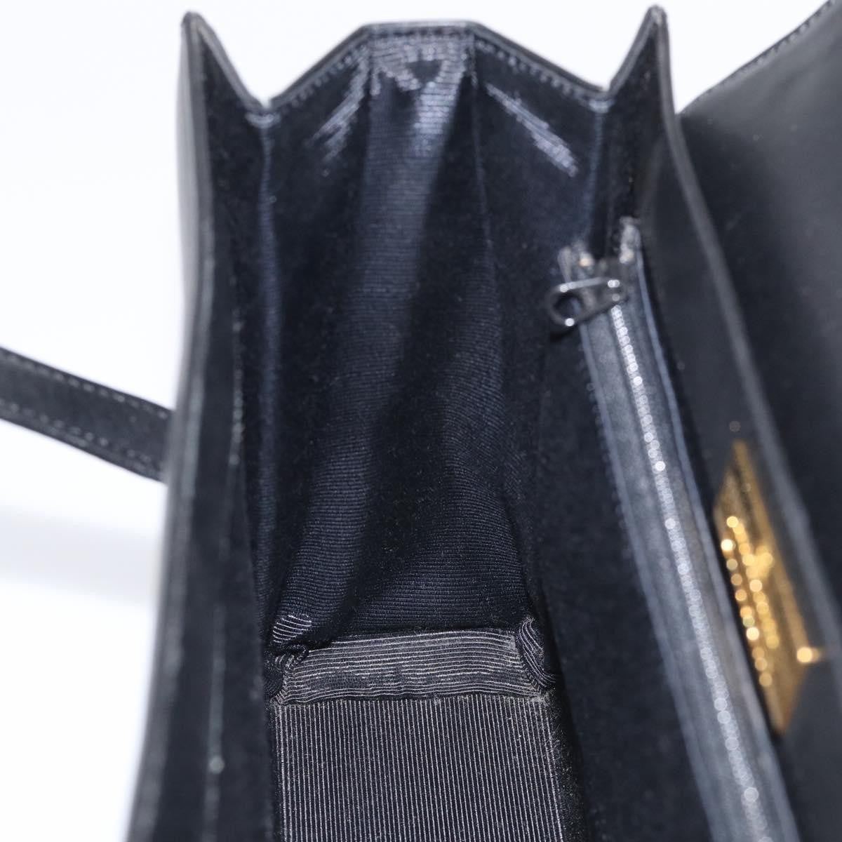 Givenchy Handbag Leather Black Leather Handbag (Pre-Owned)