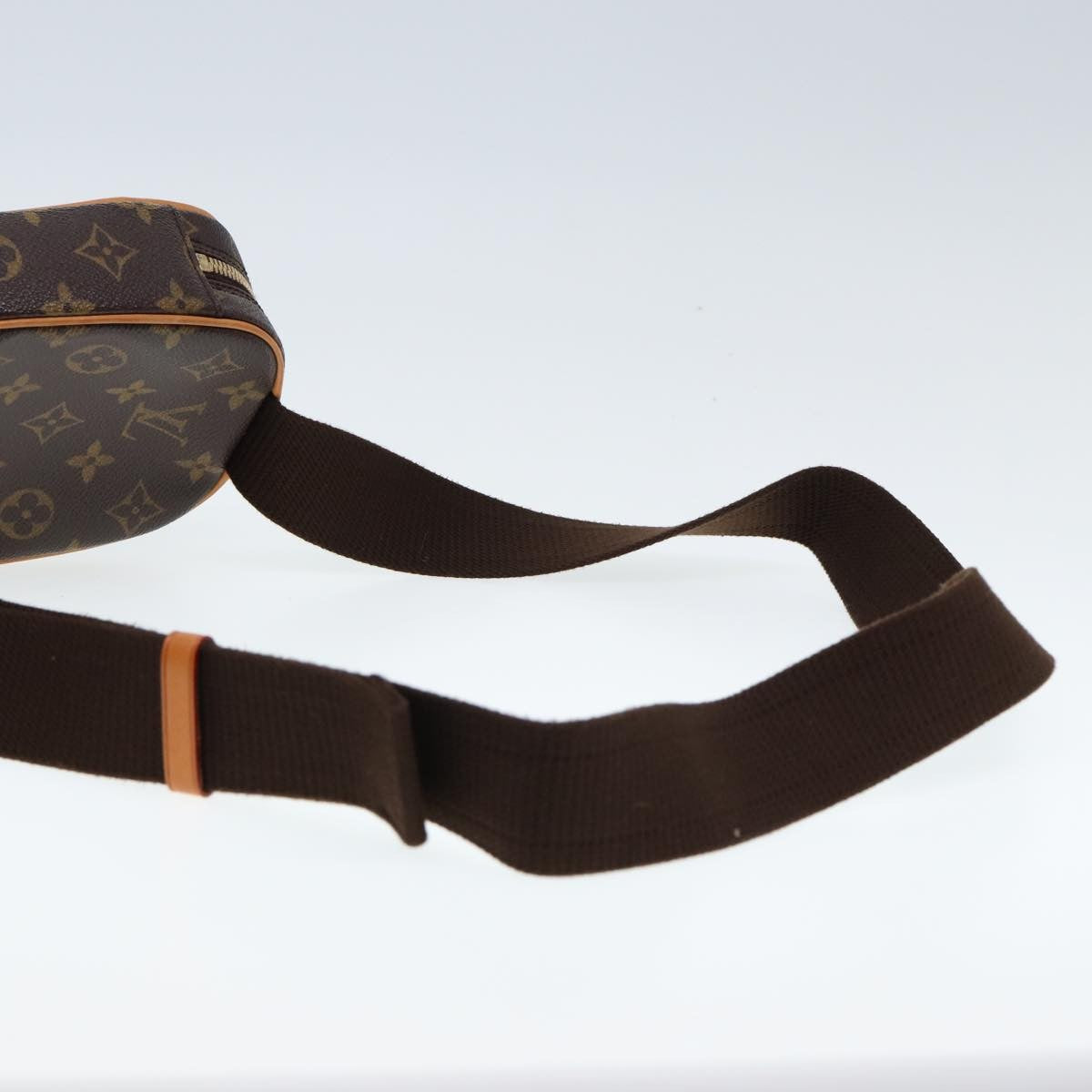 Louis Vuitton Pochette Gange Monogram Canvas Brown Canvas Clutche & Pouche Bag (Pre-Owned)
