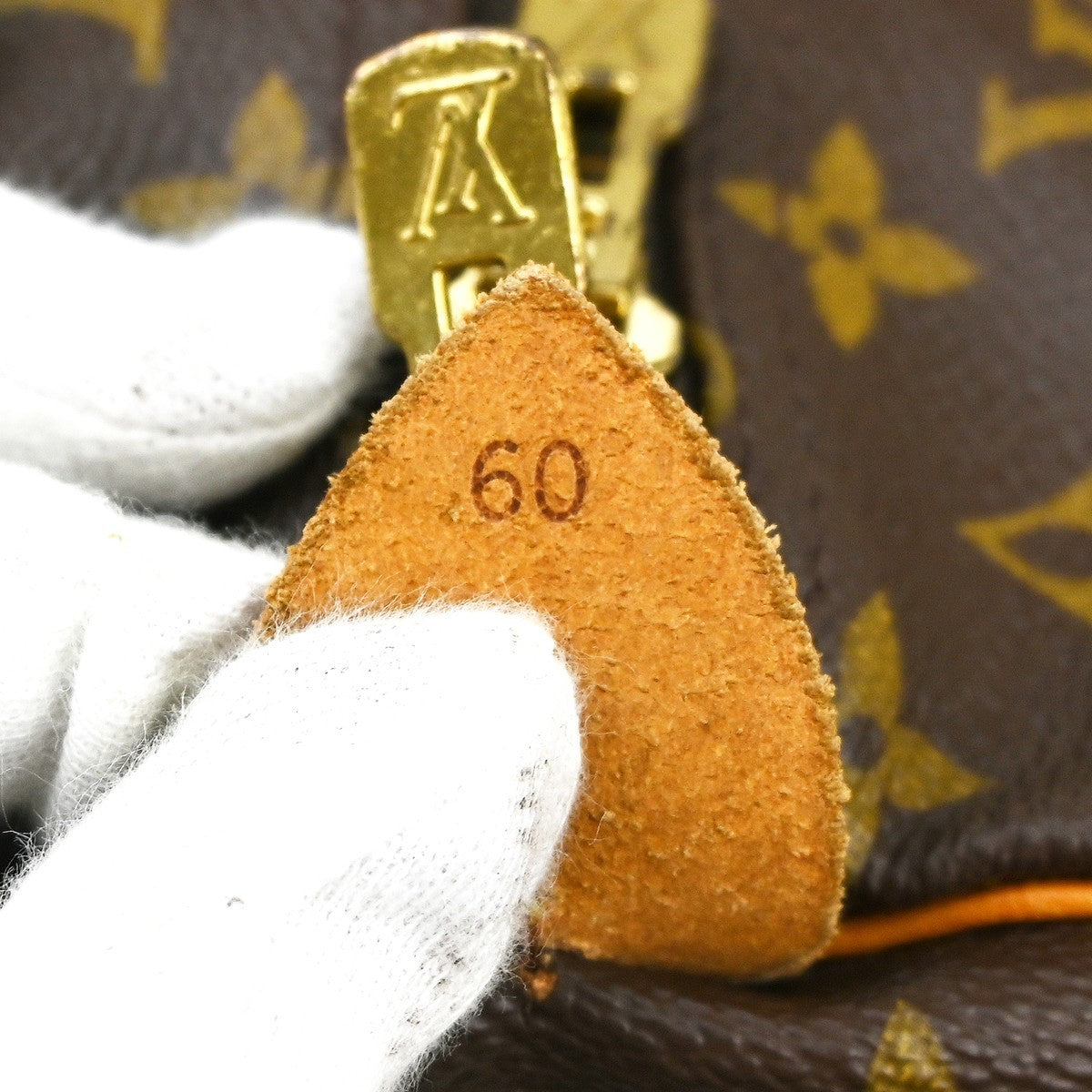 Louis Vuitton Keepall Monogram Canvas Brown Canvas Travel Bag Bag (Pre-Owned)
