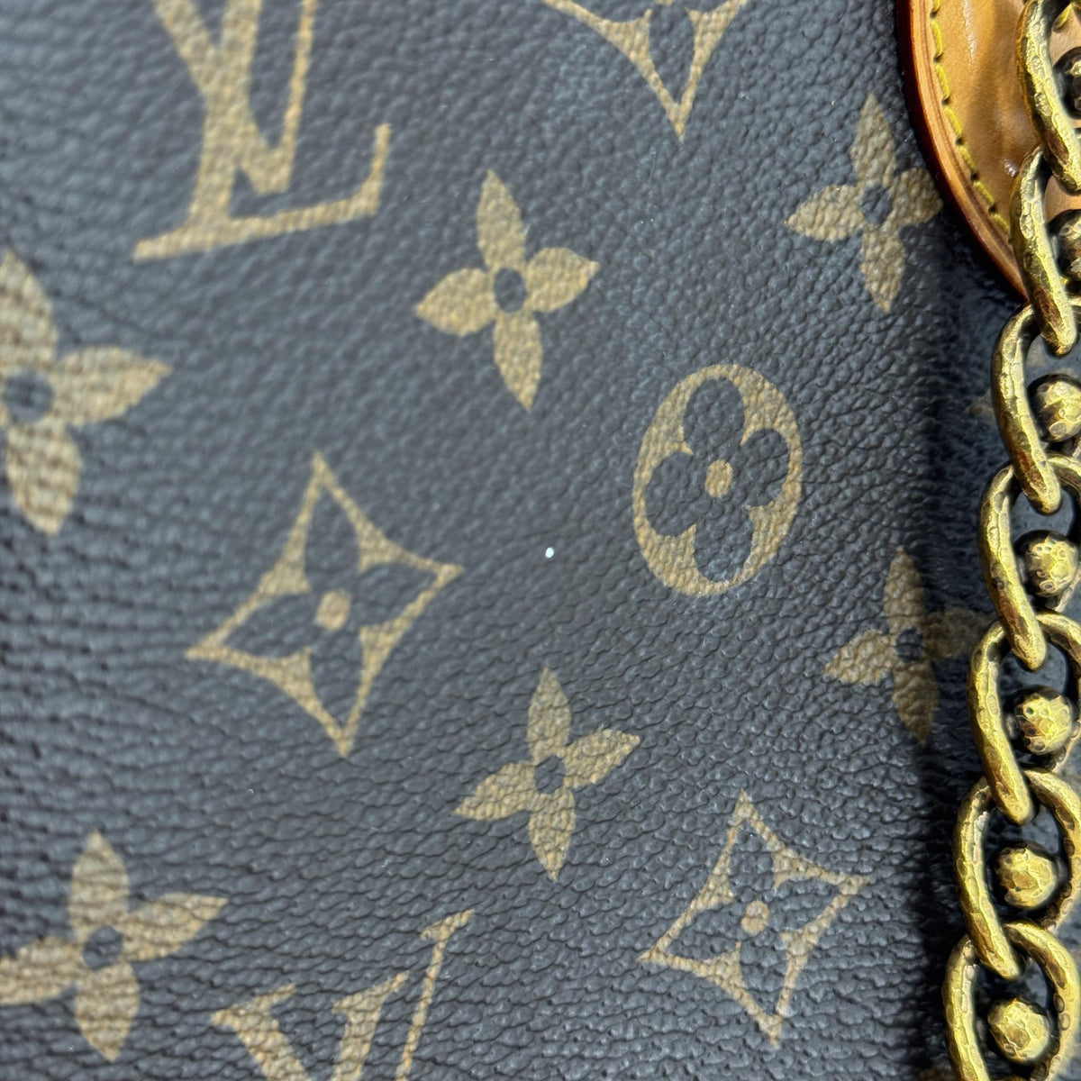 Louis Vuitton Lockit Chain Monogram Canvas Brown Canvas Handbag (Pre-Owned)