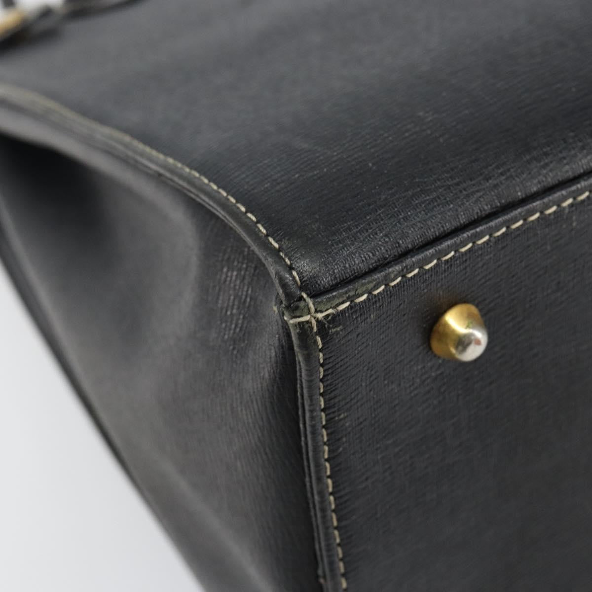 Burberry Vintage Leather Black Leather Handbag (Pre-Owned)