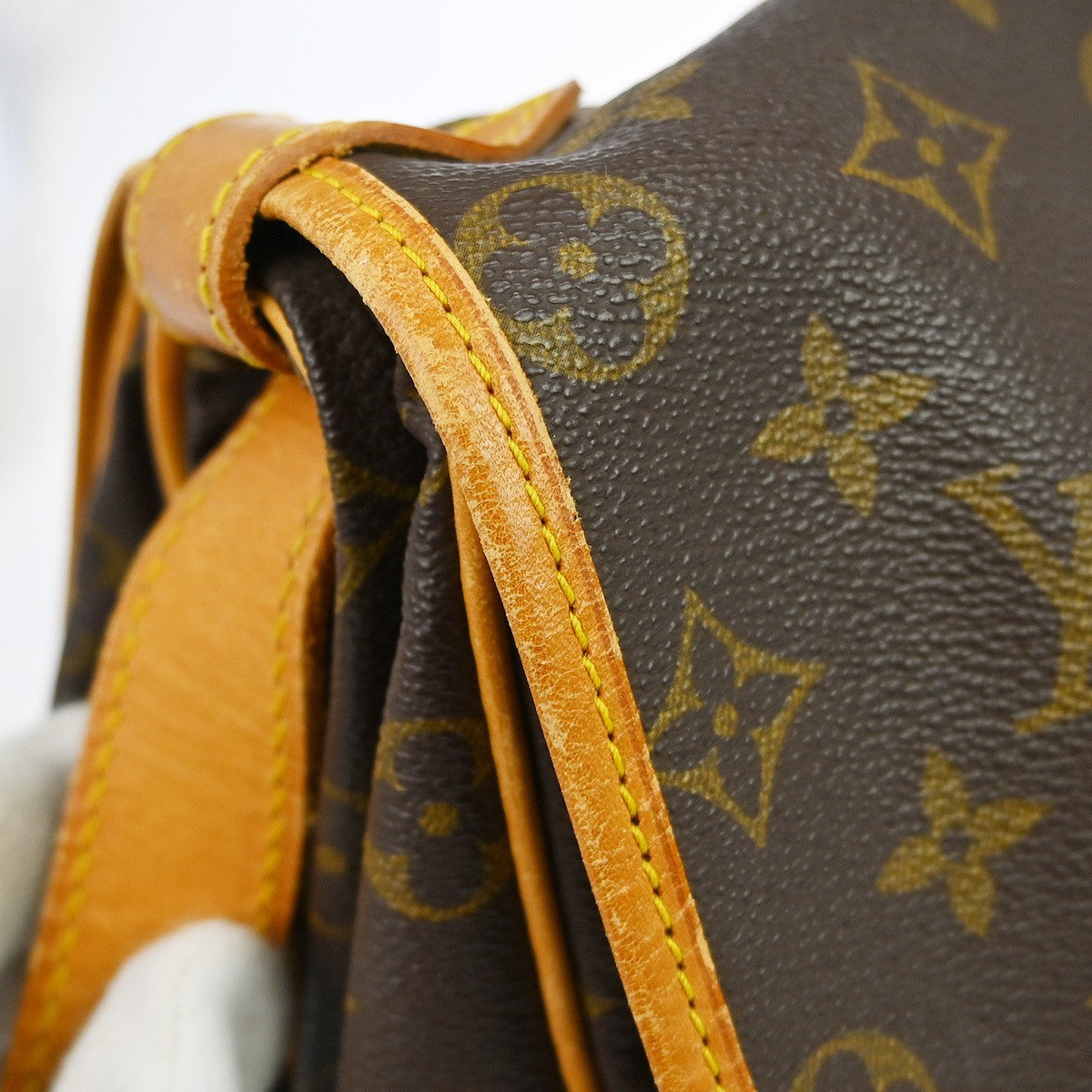 Louis Vuitton Saumur Monogram Canvas Brown Canvas Shoulder Bag Bag (Pre-Owned)