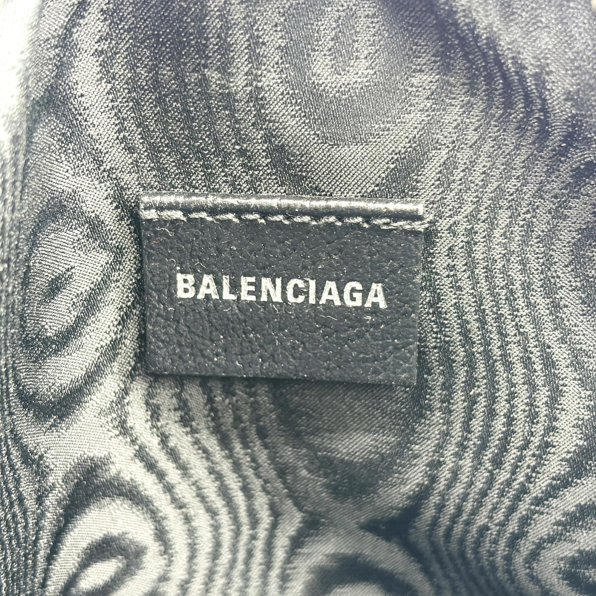 Balenciaga X Gucci The Hacker Project Zip Messenger Bb Canvas Black Canvas Shoulder Bag Bag (Pre-Owned)