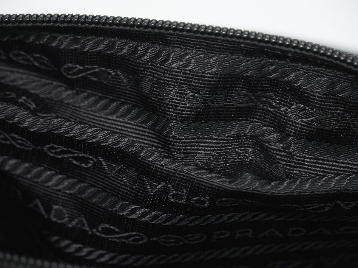 Prada Zip Buckle Messenger Tessuto Black Nylon Shoulder Bag Bag (Pre-Owned)