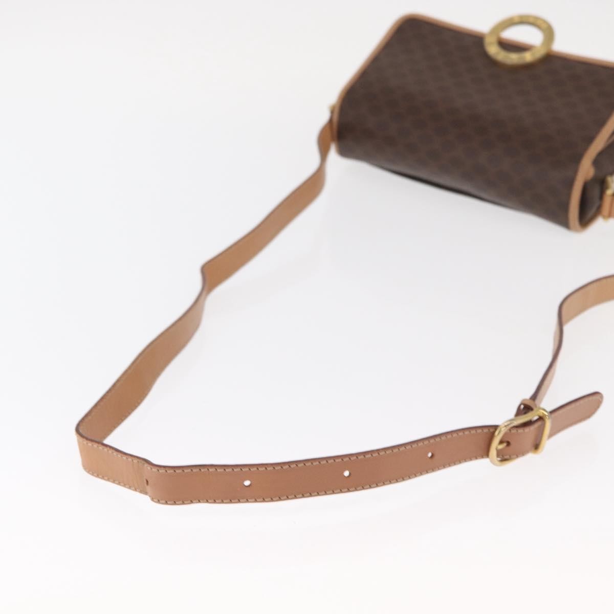 Celine Vintage Macadam Circle Logo Canvas And Leather Brown Canvas Shoulder Bag Bag (Pre-Owned)
