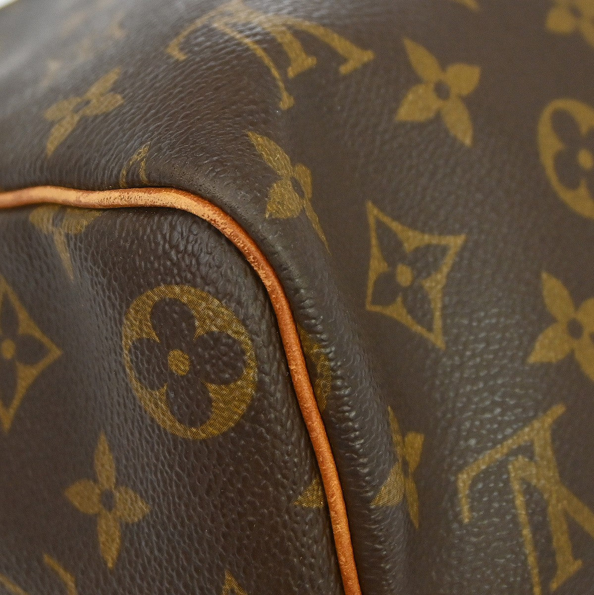 Louis Vuitton Keepall Monogram Canvas Brown Canvas Travel Bag Bag (Pre-Owned)