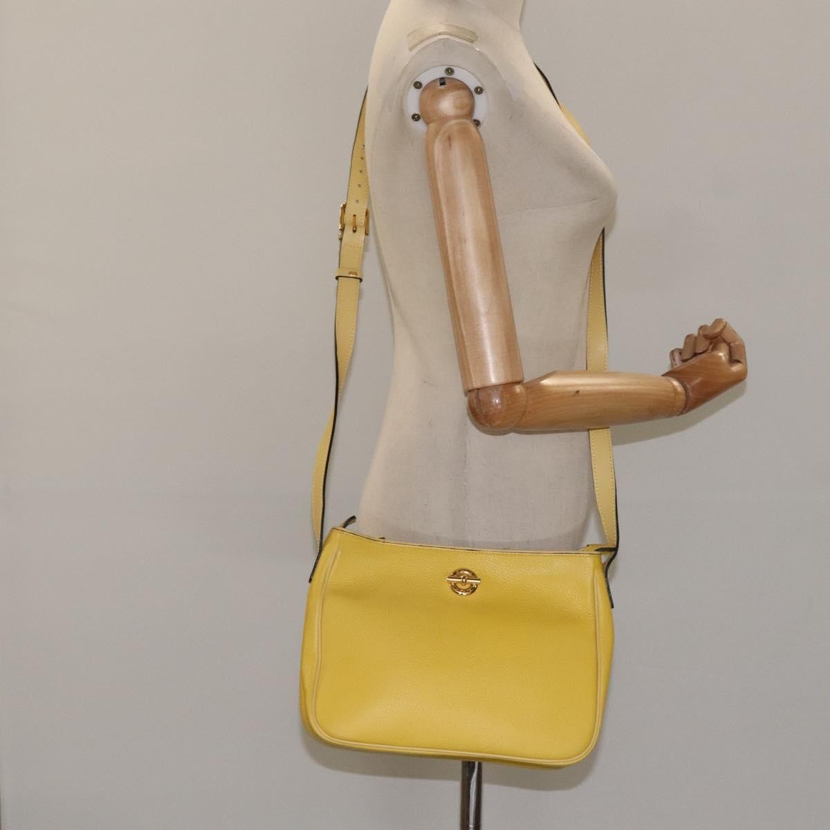 Celine Vintage Leather Yellow Leather Shoulder Bag Bag (Pre-Owned)